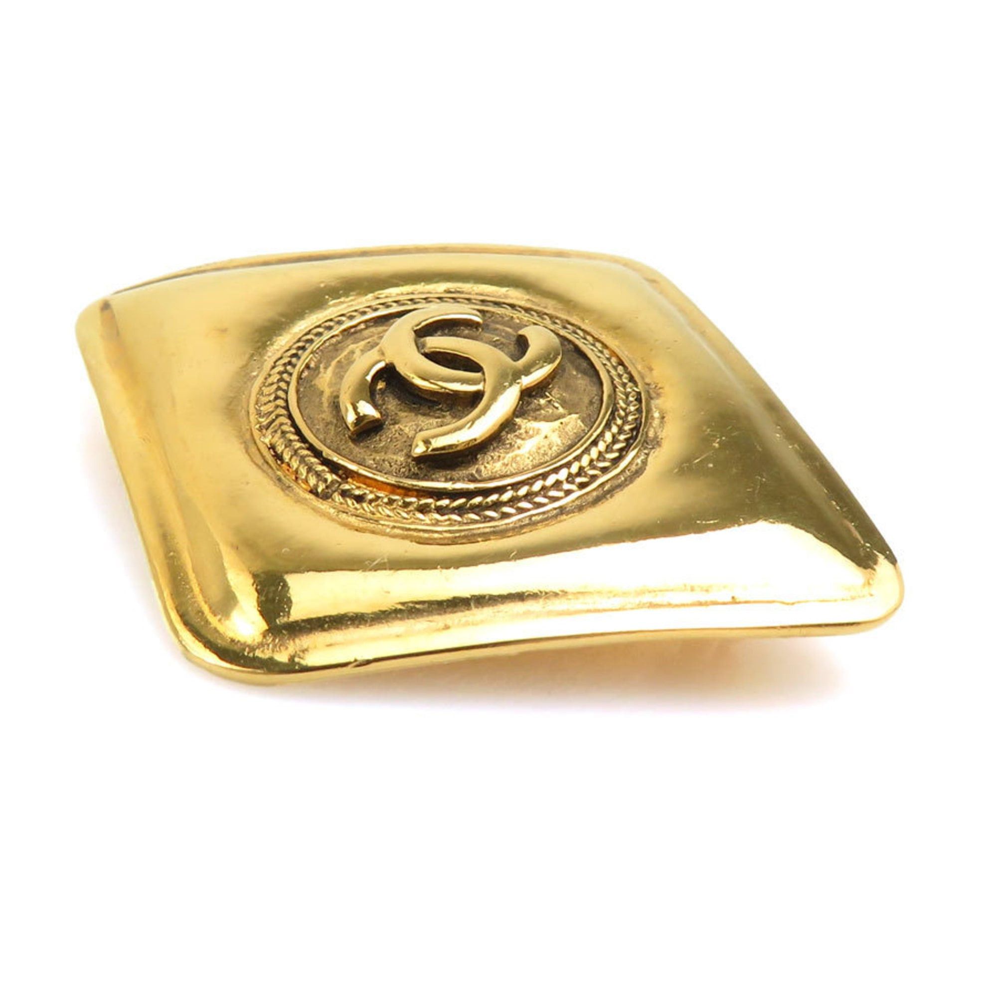 Chanel CHANEL Coco Mark Metal Gold Brooch for Women e61412i Size ONE SIZE - 2 Thumbnail