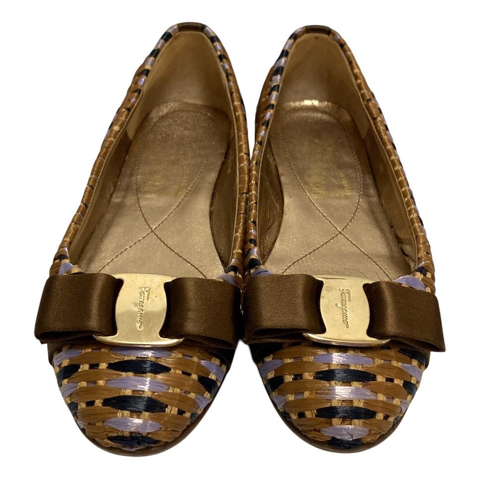 Salvatore Ferragamo Salvatore Ferragamo Salvatore Ferragamo Vara Leather Pumps Leather Shoes DUTY FREE for USA Size ONE SIZE - 2 Thumbnail