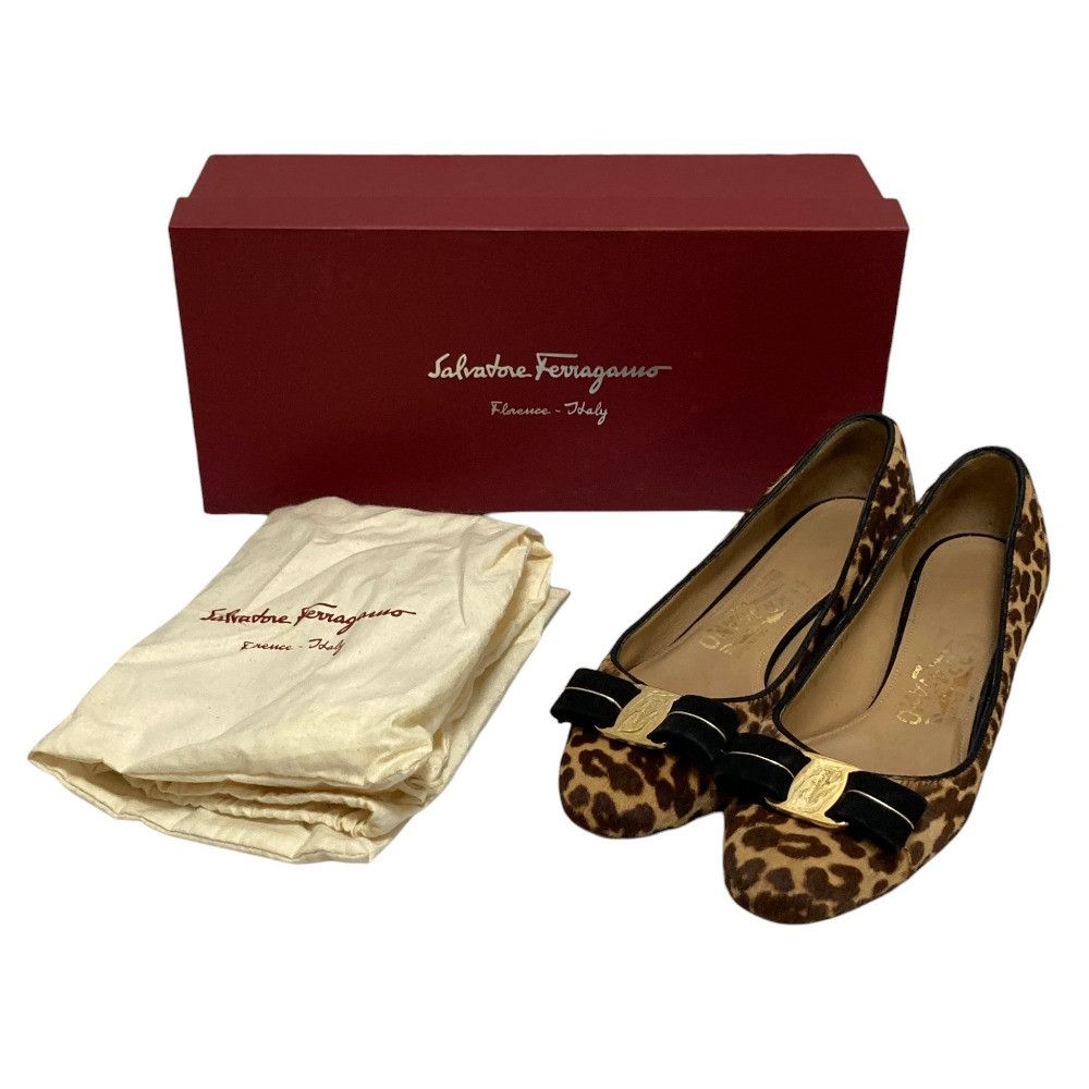 Salvatore Ferragamo Salvatore Ferragamo Salvatore Ferragamo Vara Leopard Haircalf Pumps Fur Shoes DUTY FREE for USA Size ONE SIZE - 10 Thumbnail