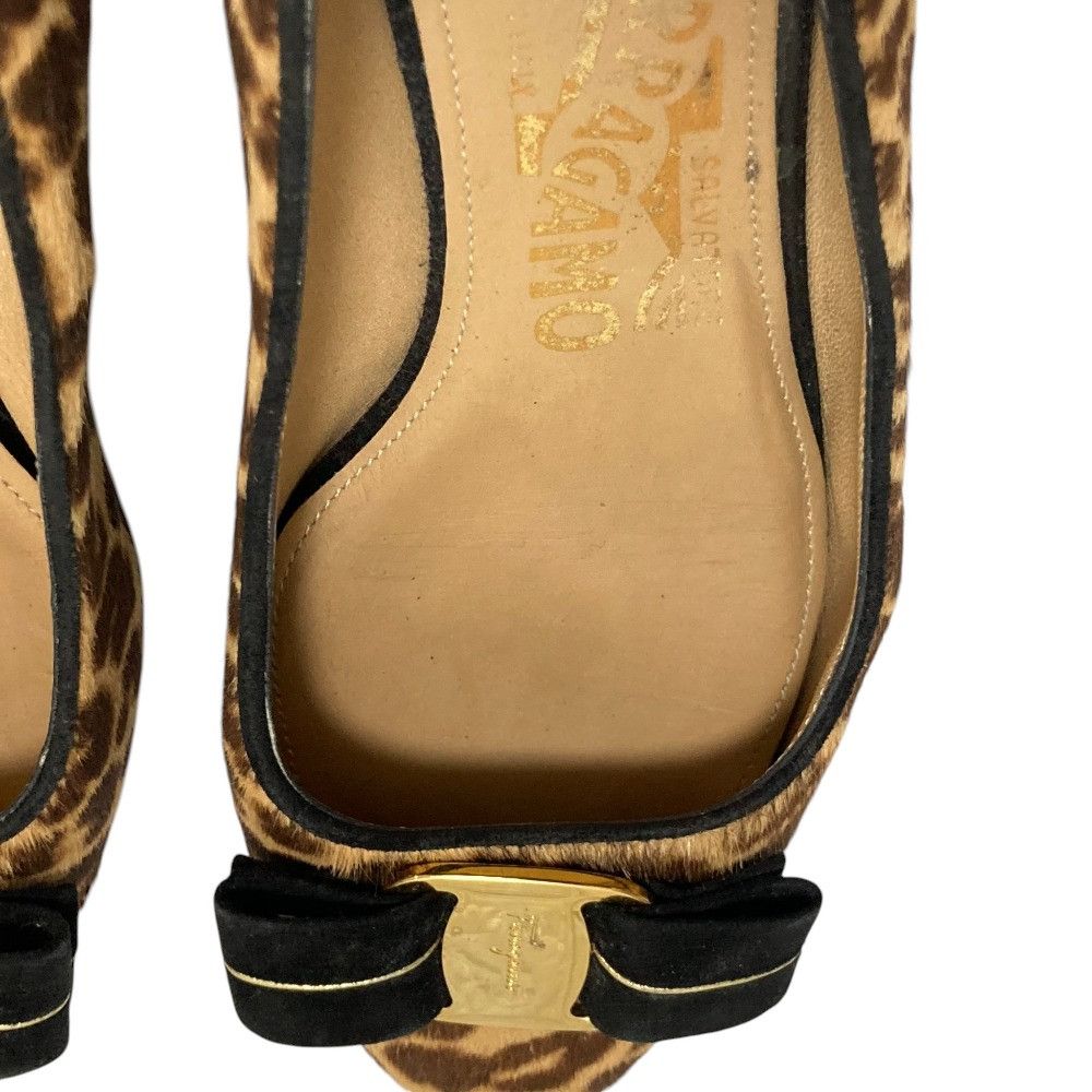 Salvatore Ferragamo Salvatore Ferragamo Salvatore Ferragamo Vara Leopard Haircalf Pumps Fur Shoes DUTY FREE for USA Size ONE SIZE - 12 Thumbnail