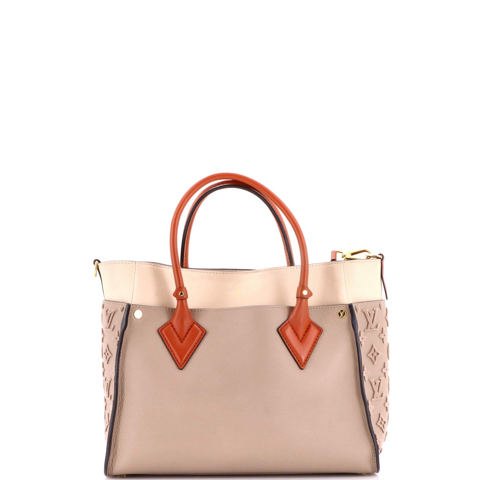 Louis Vuitton On My Side Tote Size ONE SIZE - 3 Thumbnail