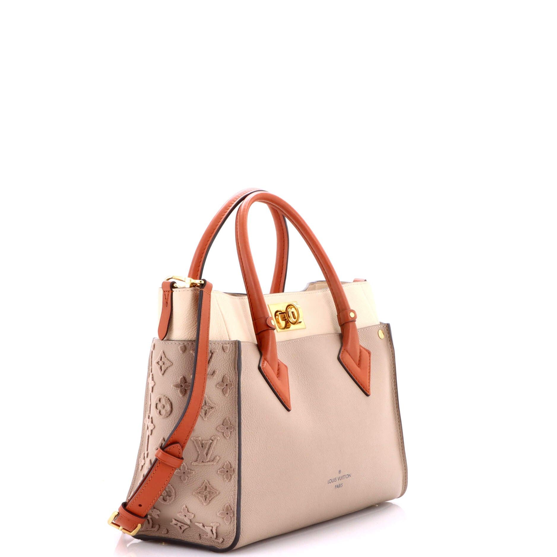 Louis Vuitton On My Side Tote Size ONE SIZE - 2 Thumbnail