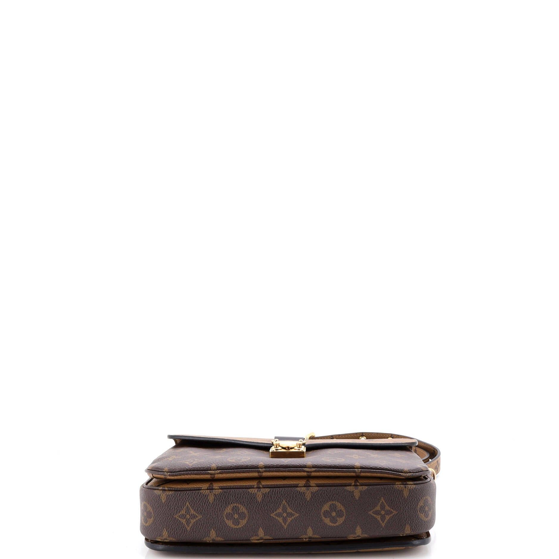 Louis Vuitton Pochette Metis Size ONE SIZE - 4 Thumbnail