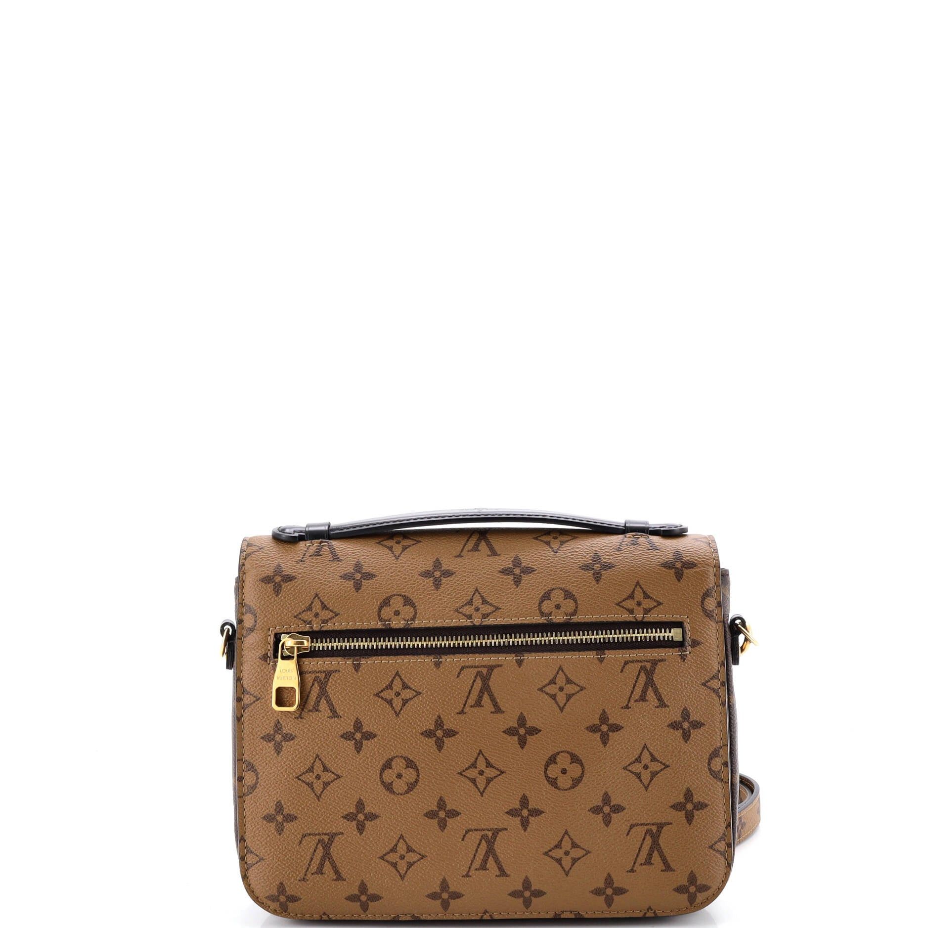 Louis Vuitton Pochette Metis Size ONE SIZE - 3 Thumbnail