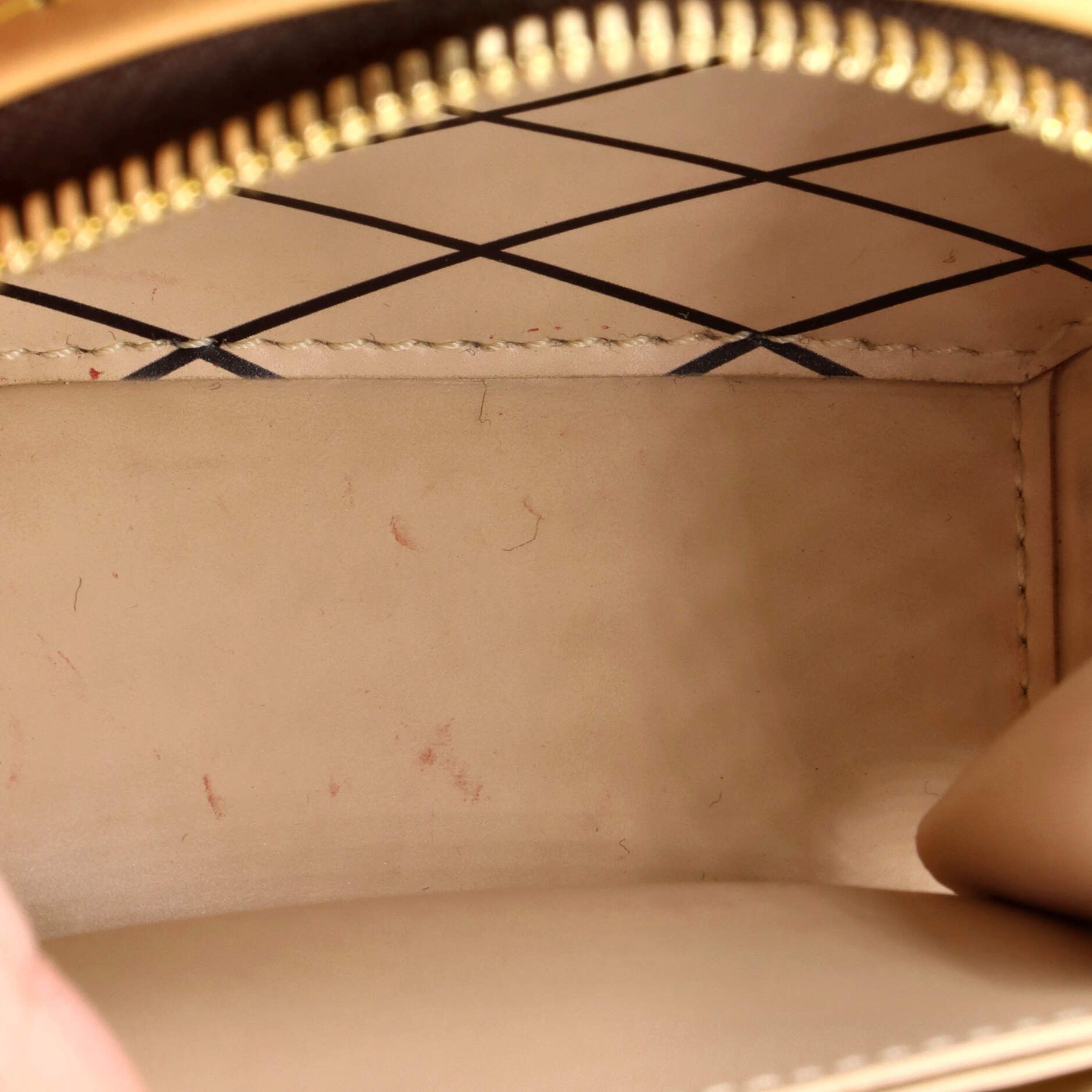 Louis Vuitton Mini Boite Chapeau Bag Size ONE SIZE - 5 Thumbnail