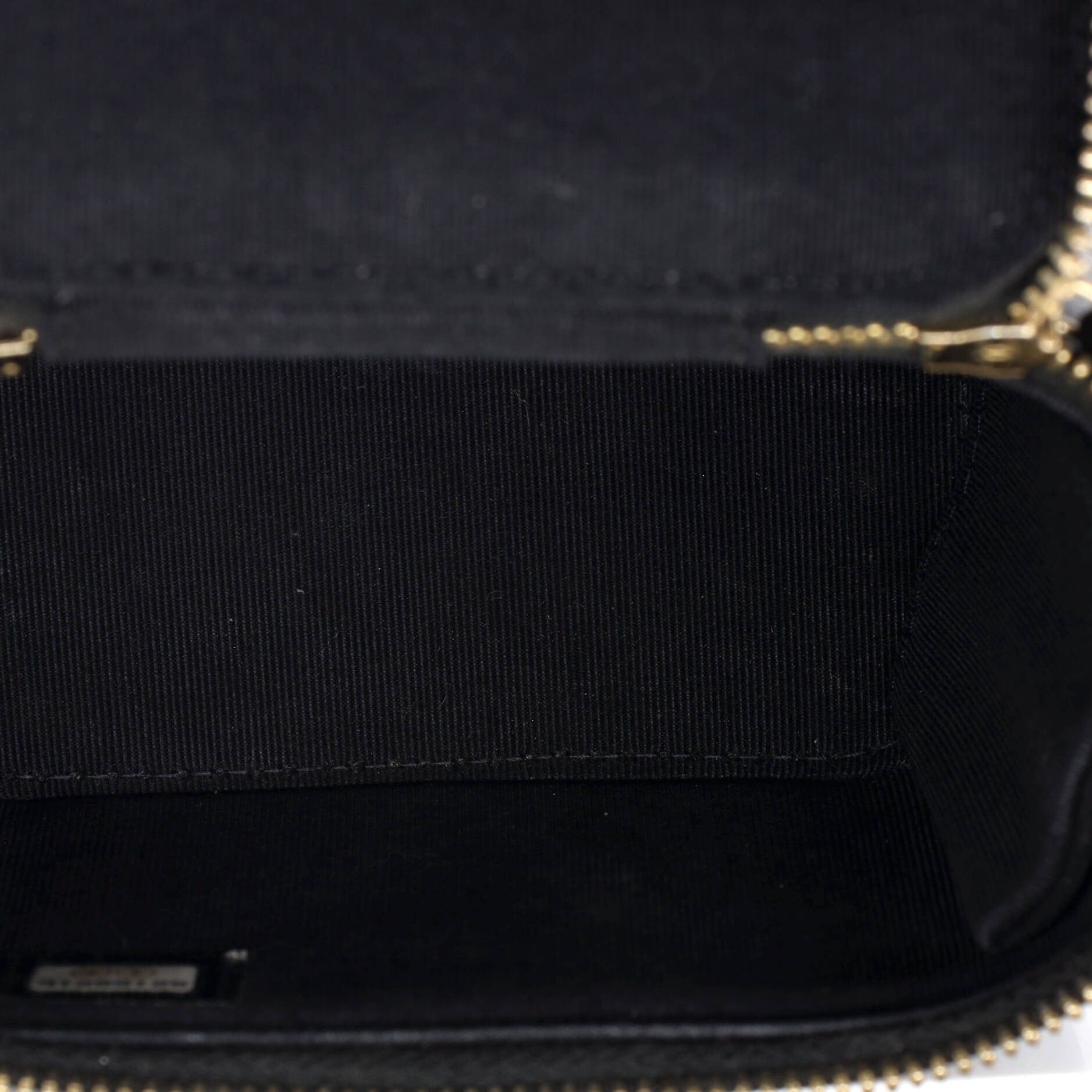 Chanel Camellia Bow Vanity Case with Chain Size ONE SIZE - 5 Thumbnail