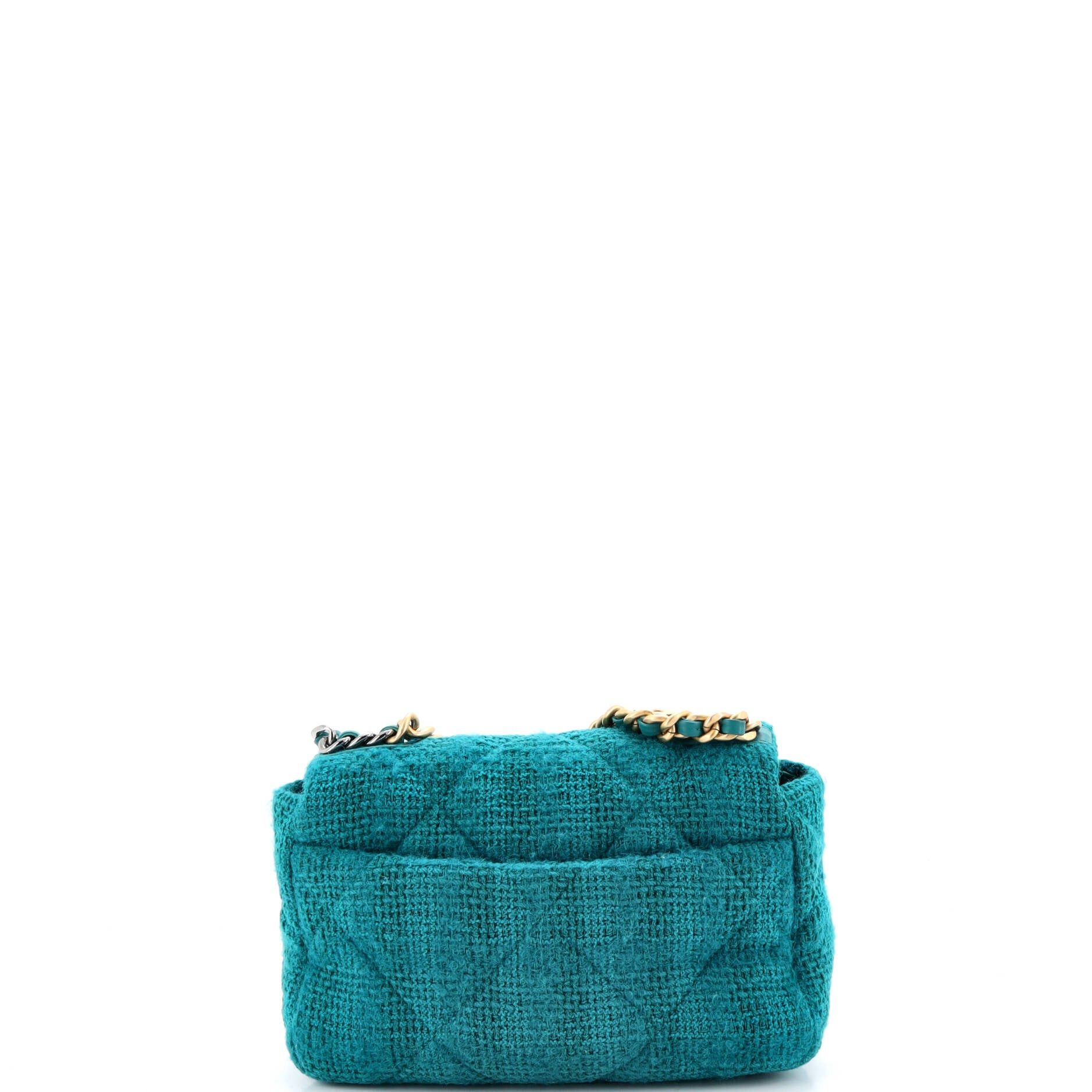Chanel 19 Flap Bag Size ONE SIZE - 4 Thumbnail