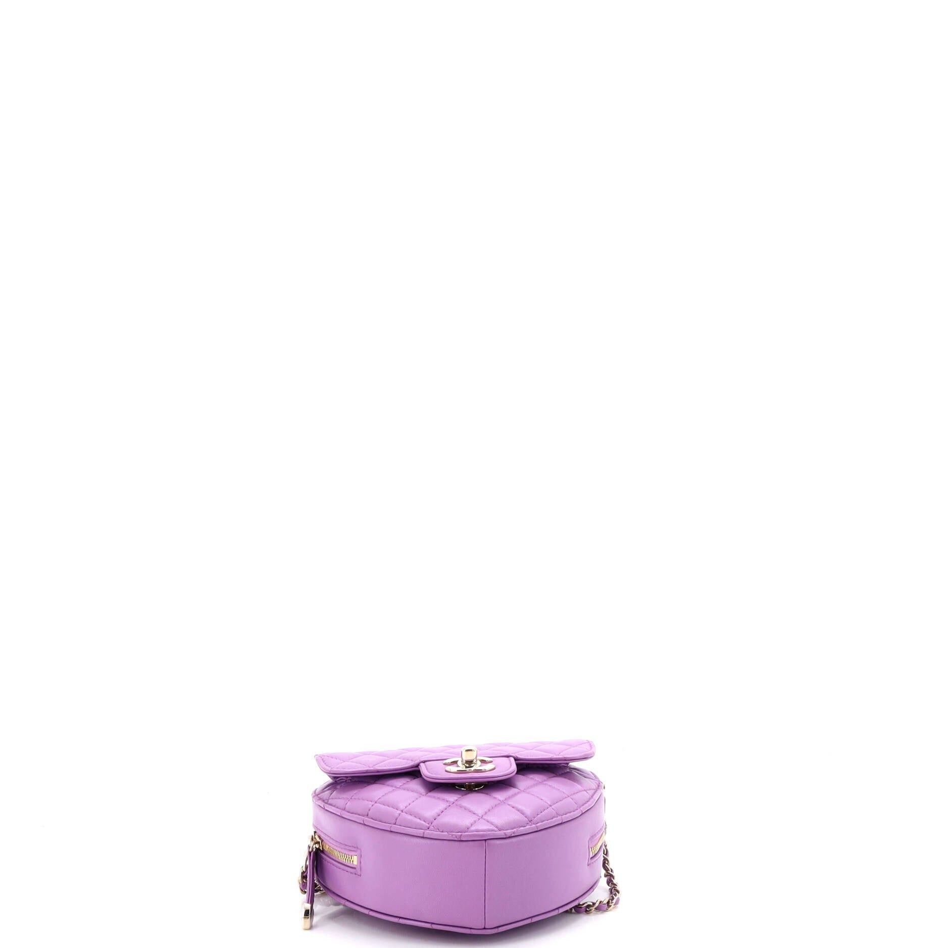 Chanel CC in Love Heart Bag Size ONE SIZE - 4 Thumbnail