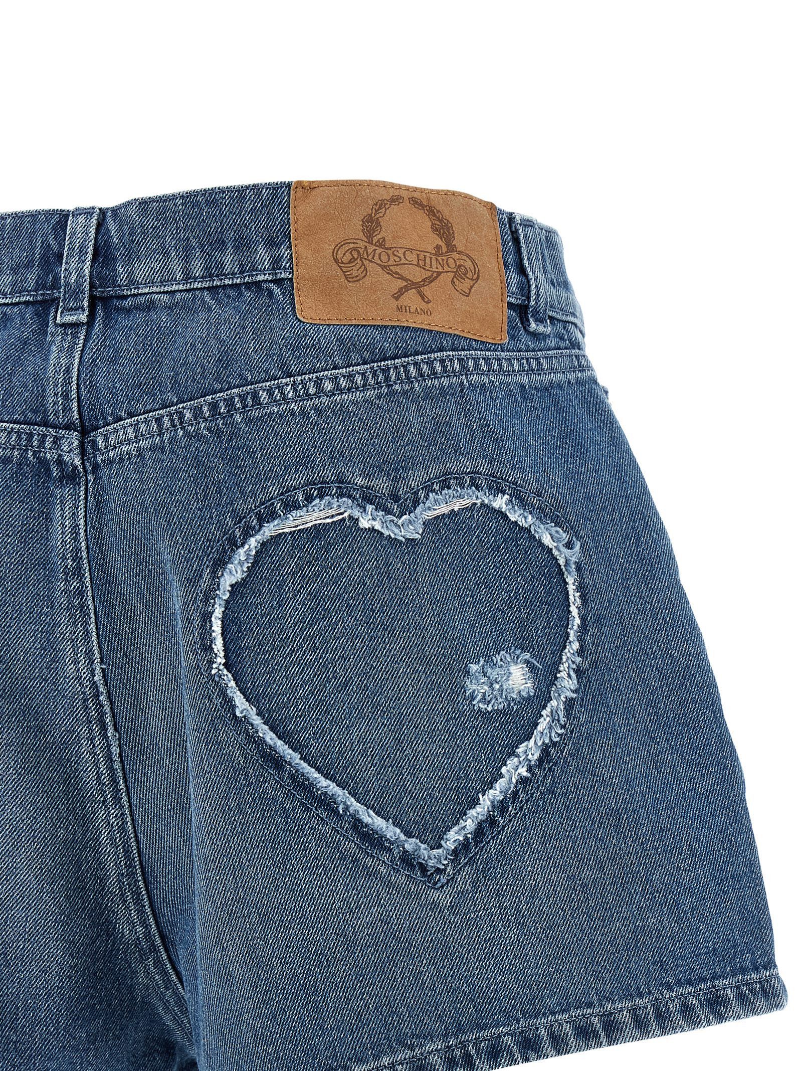 Moschino 'Heart' Shorts Size 27" / US 4 / IT 40 - 4 Thumbnail
