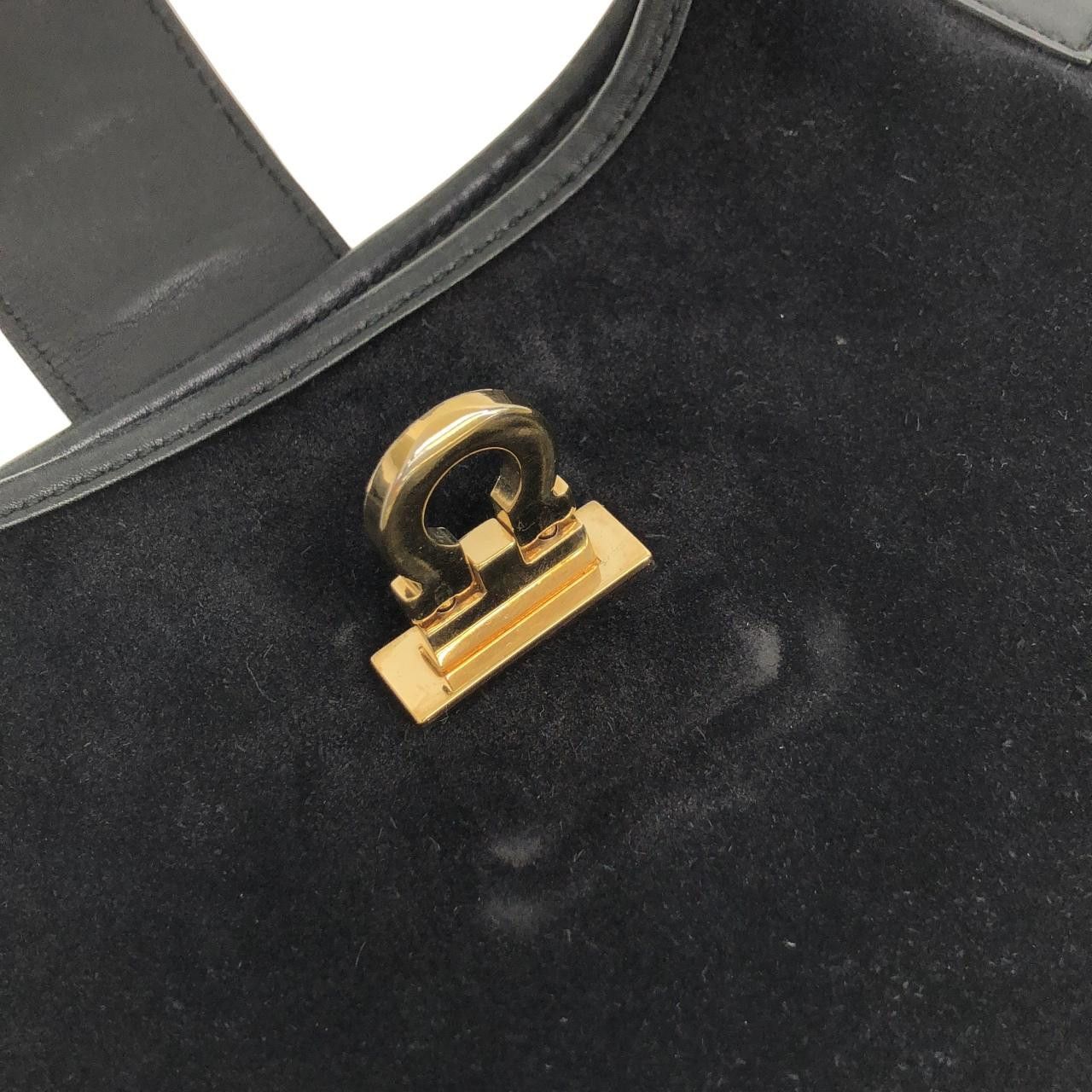 Salvatore Ferragamo Salvatore Ferragamo Salvatore Ferragamo Suede Leather Shoulder Bag Leather Shoulder Bag 21 2811 DUTY FREE for USA Size ONE SIZE - 5 Thumbnail