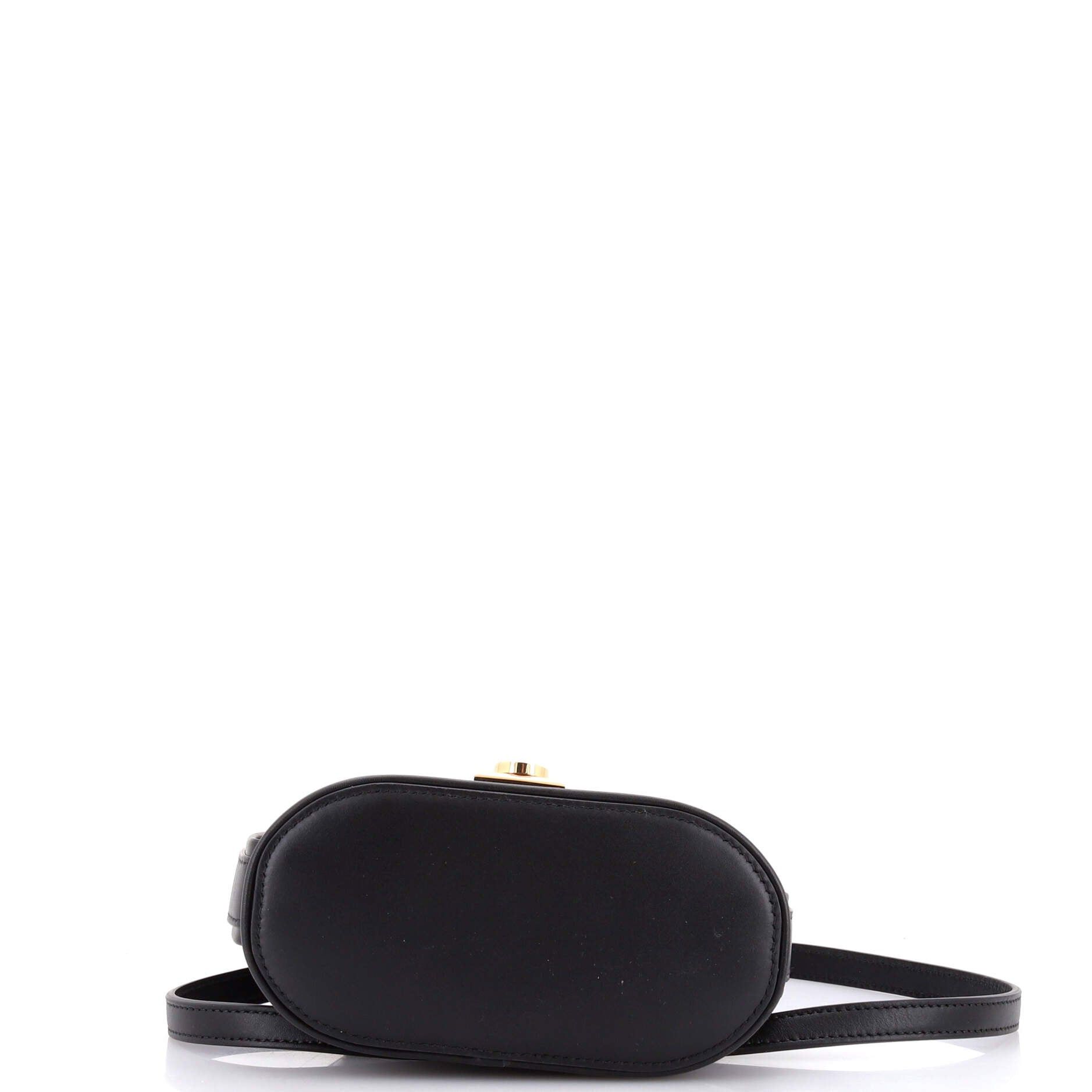 Salvatore Ferragamo Gancini Buckle Hobo Size ONE SIZE - 4 Thumbnail