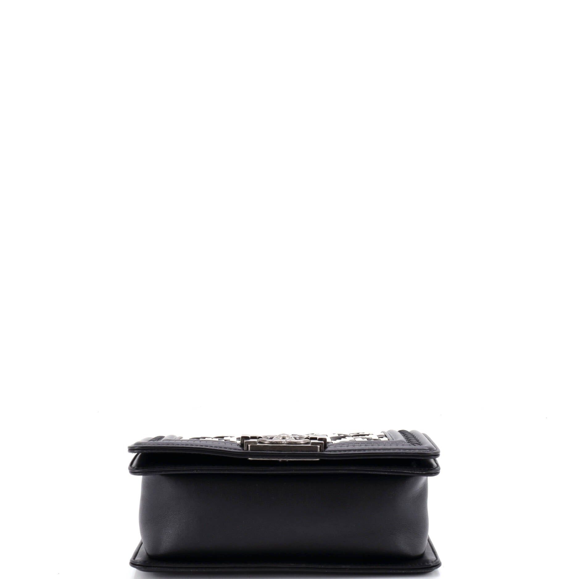 Chanel Boy Flap Bag Size ONE SIZE - 4 Thumbnail
