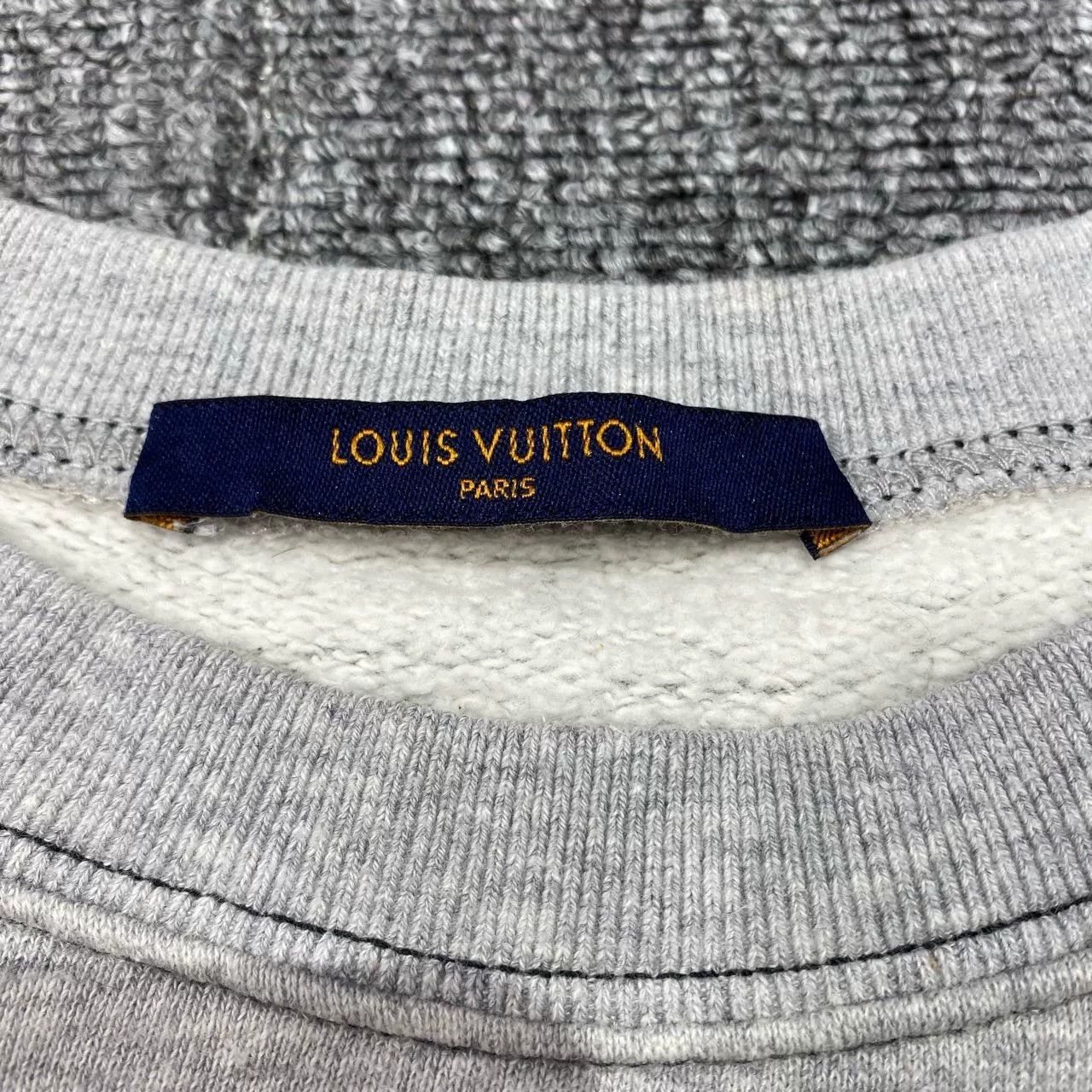 Louis Vuitton LV Chest Gesture Logo Sweatshirt Size US M / EU 48-50 / 2 - 6 Thumbnail