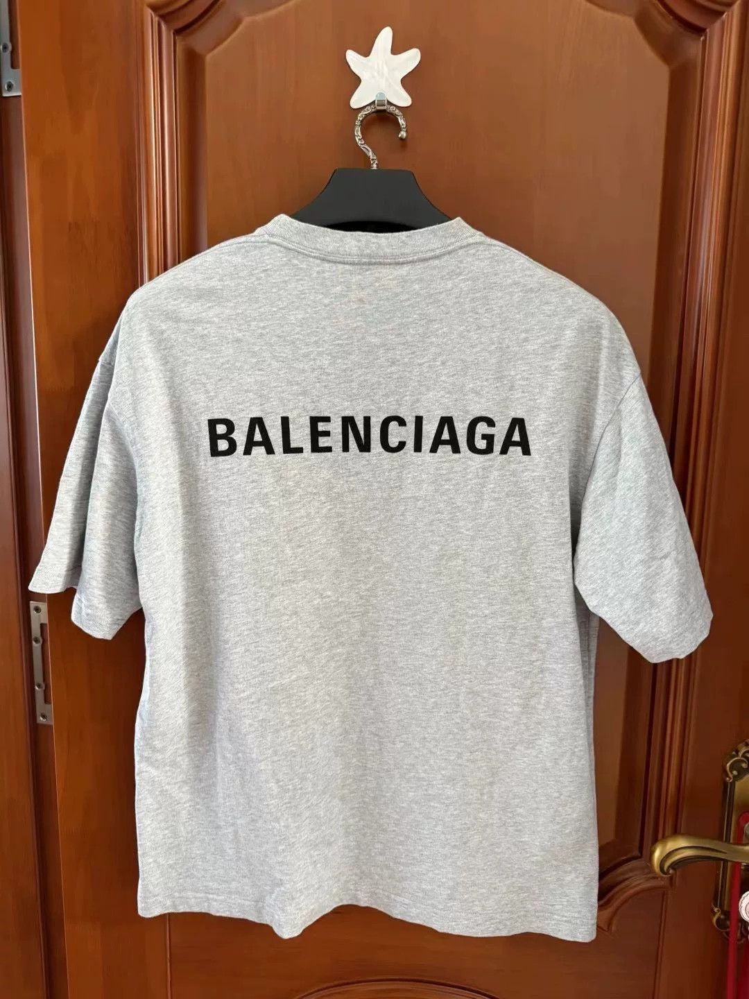 Balenciaga Balenciaga Gray Front Back Logo Short Sleeve S Size US S / EU 44-46 / 1 - 2 Thumbnail