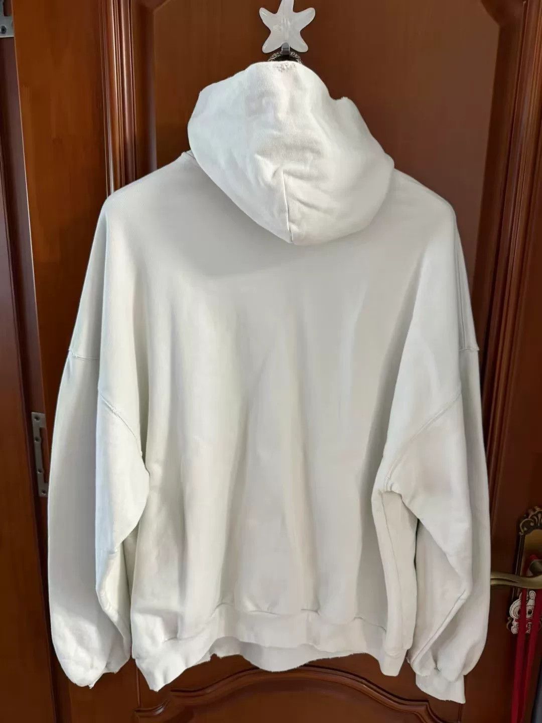 Balenciaga Balenciaga Embroidered Logo Sweatshirt Size US M / EU 48-50 / 2 - 2 Thumbnail