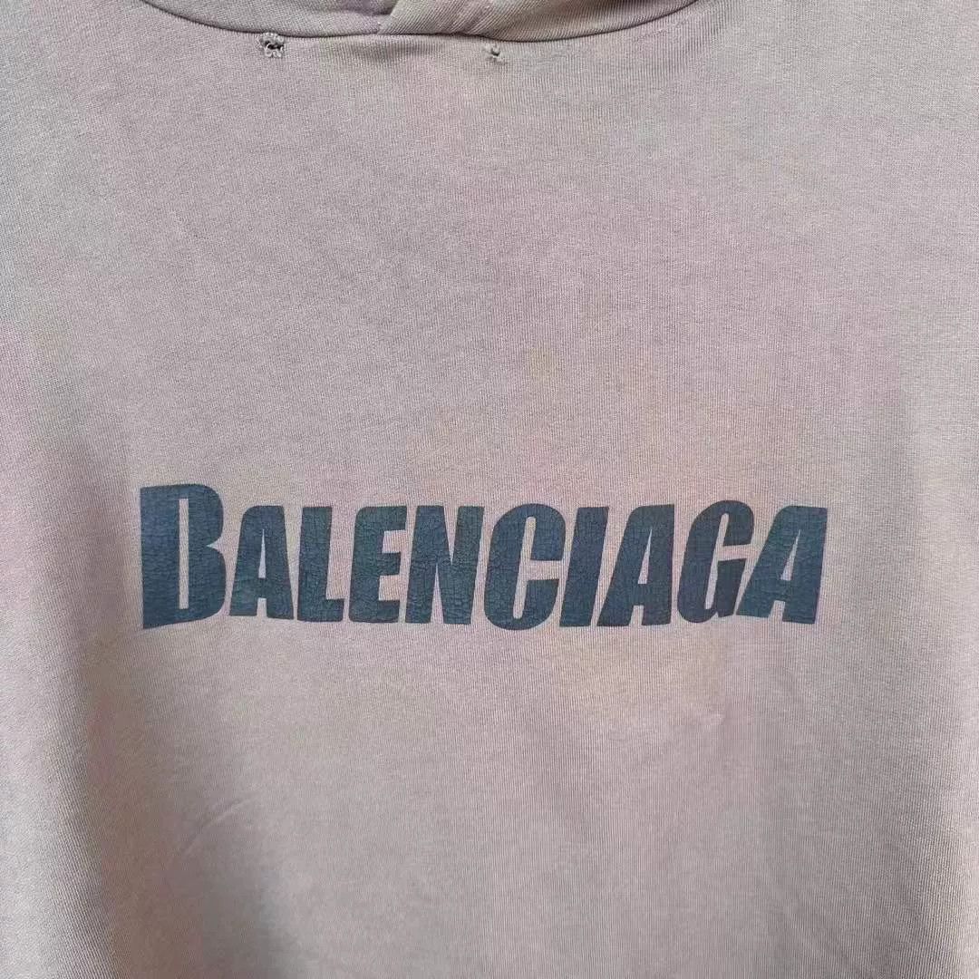Balenciaga Balenciaga Cracked Letter Logo Hoodie Size US L / EU 52-54 / 3 - 2 Thumbnail
