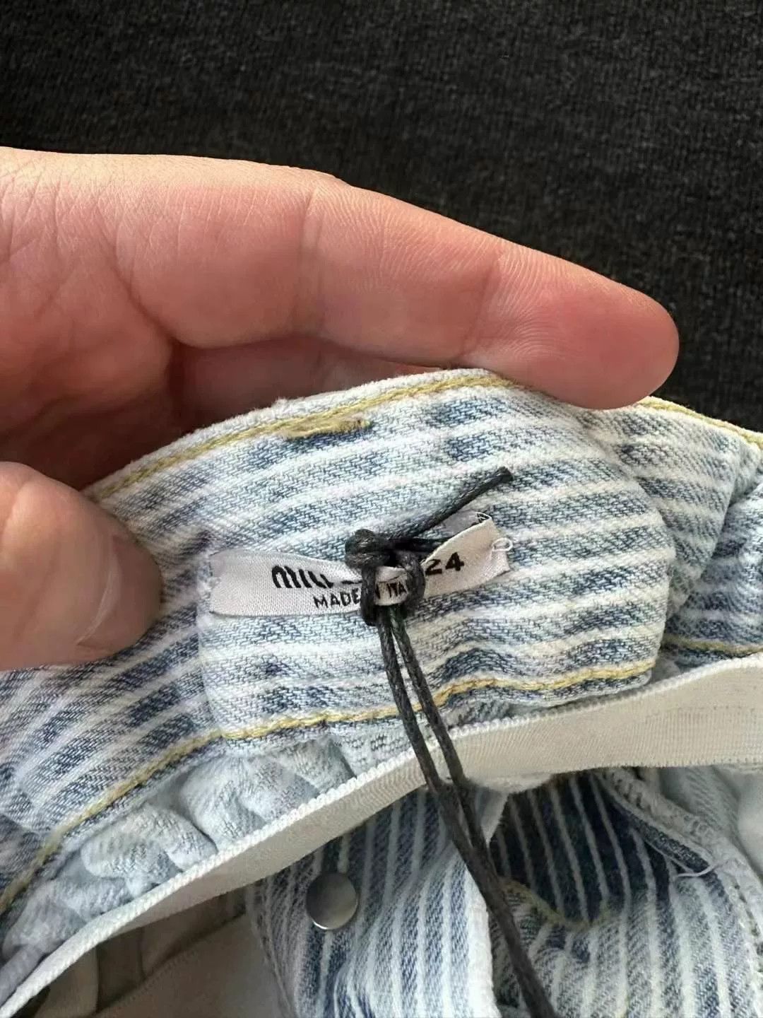 Miu Miu Miumiu Back Logo Jeans Size 24" / US 00 / IT 34 - 2 Thumbnail