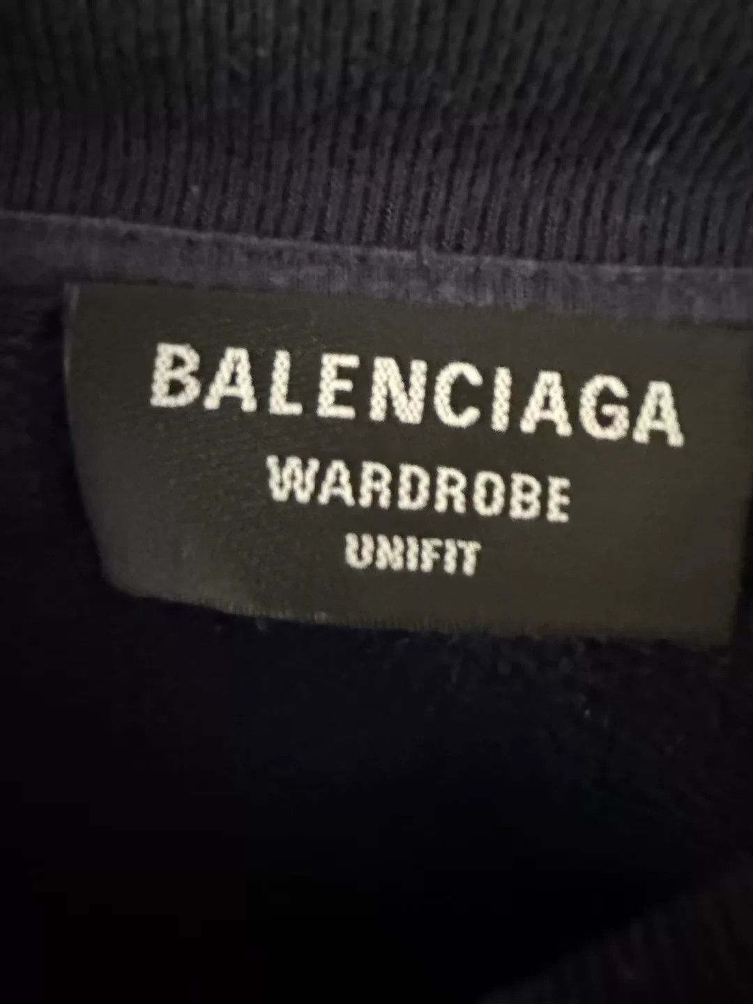 Balenciaga Balenciaga Manchester United Embroidered Logo Sweatshirt S Size US S / EU 44-46 / 1 - 3 Thumbnail