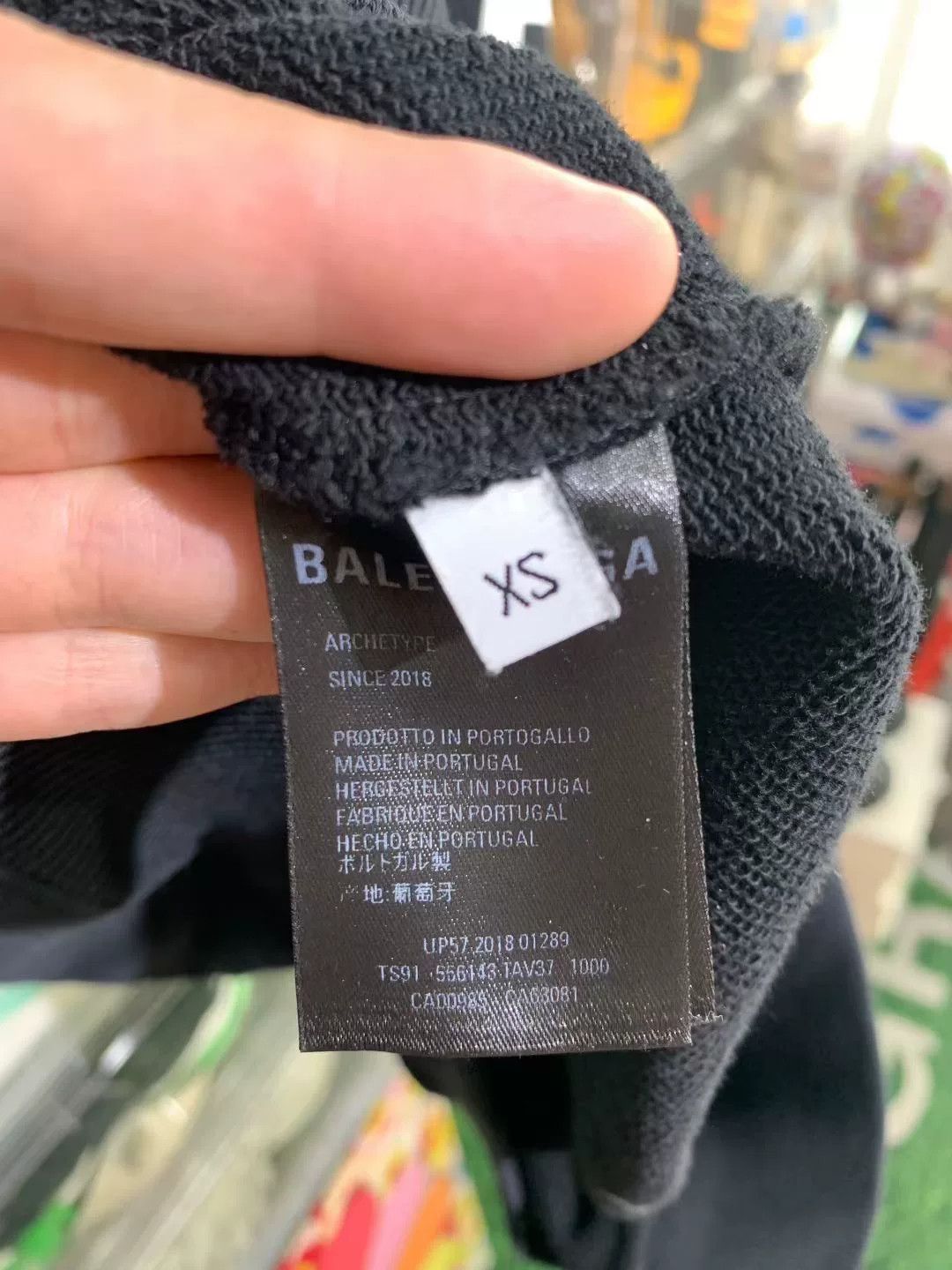 Balenciaga Balenciaga Back Logo Black OS XS Hoodie Size XS / US 0-2 / IT 36-38 - 3 Thumbnail