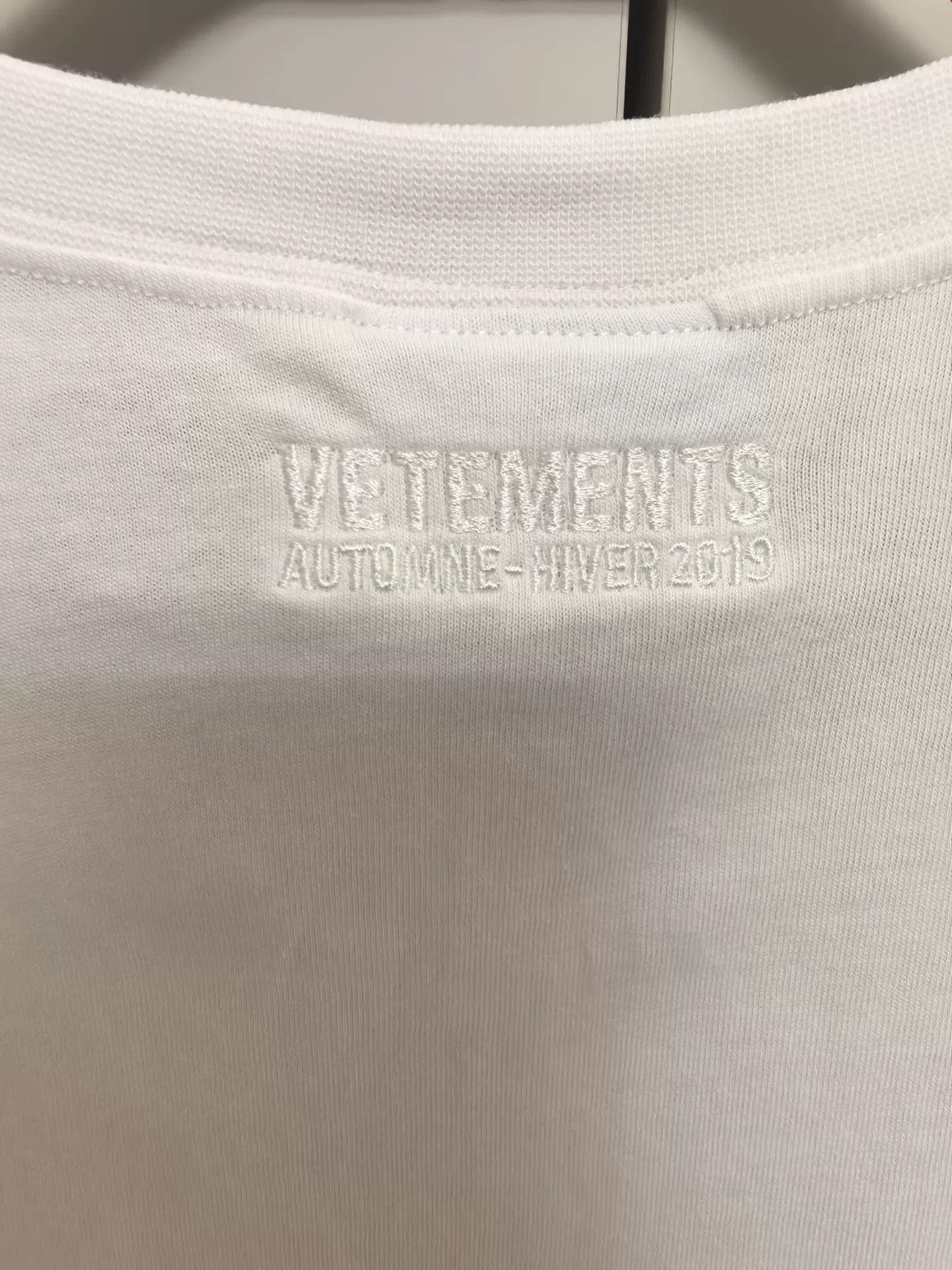 Vetements Vetements Printed Short-Sleeve T-Shirt Size US M / EU 48-50 / 2 - 5 Thumbnail