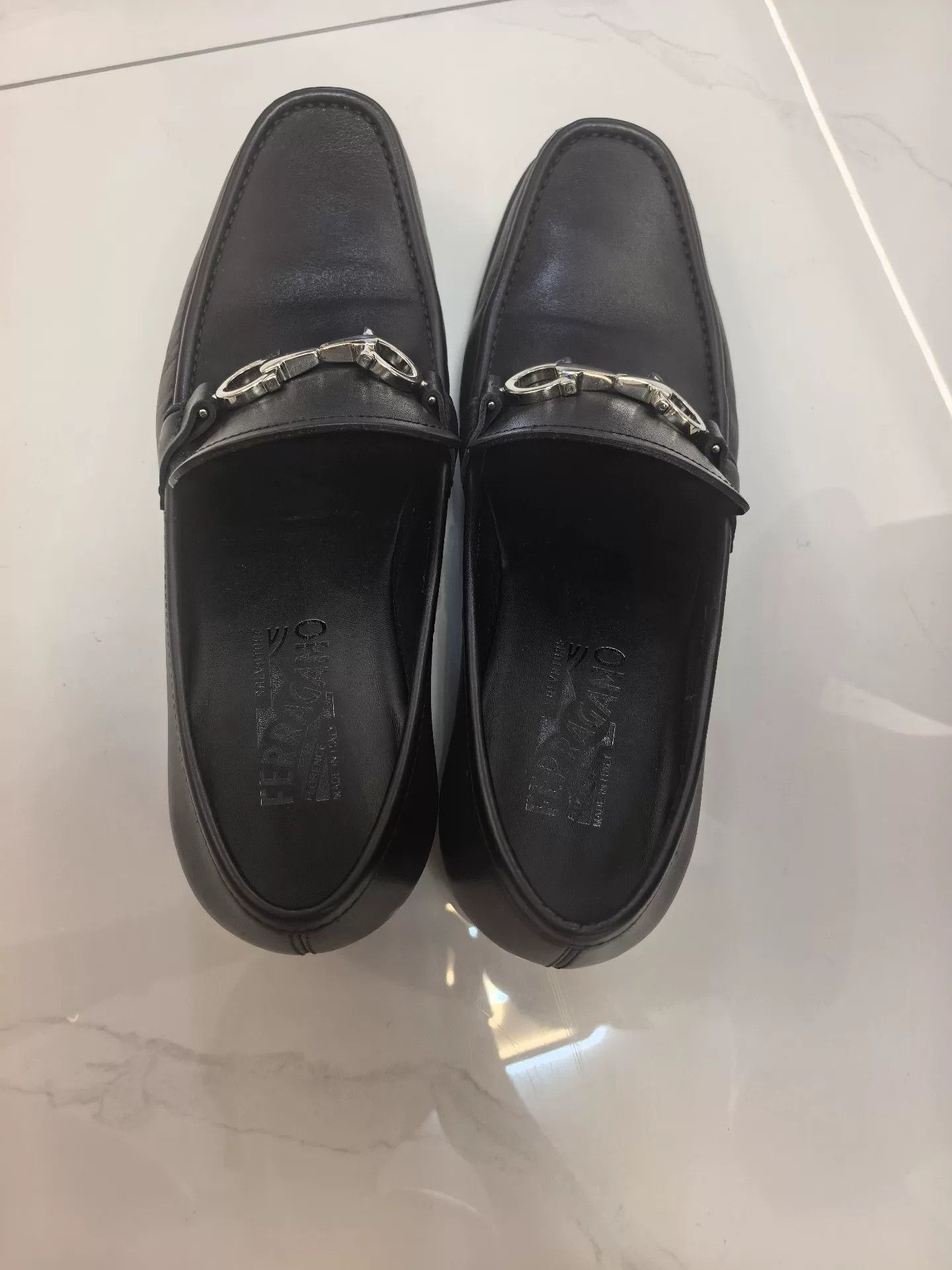 Salvatore Ferragamo Ferragamo Gancini Leather Men's Casual Shoes Size US 10 / EU 43 - 2 Thumbnail