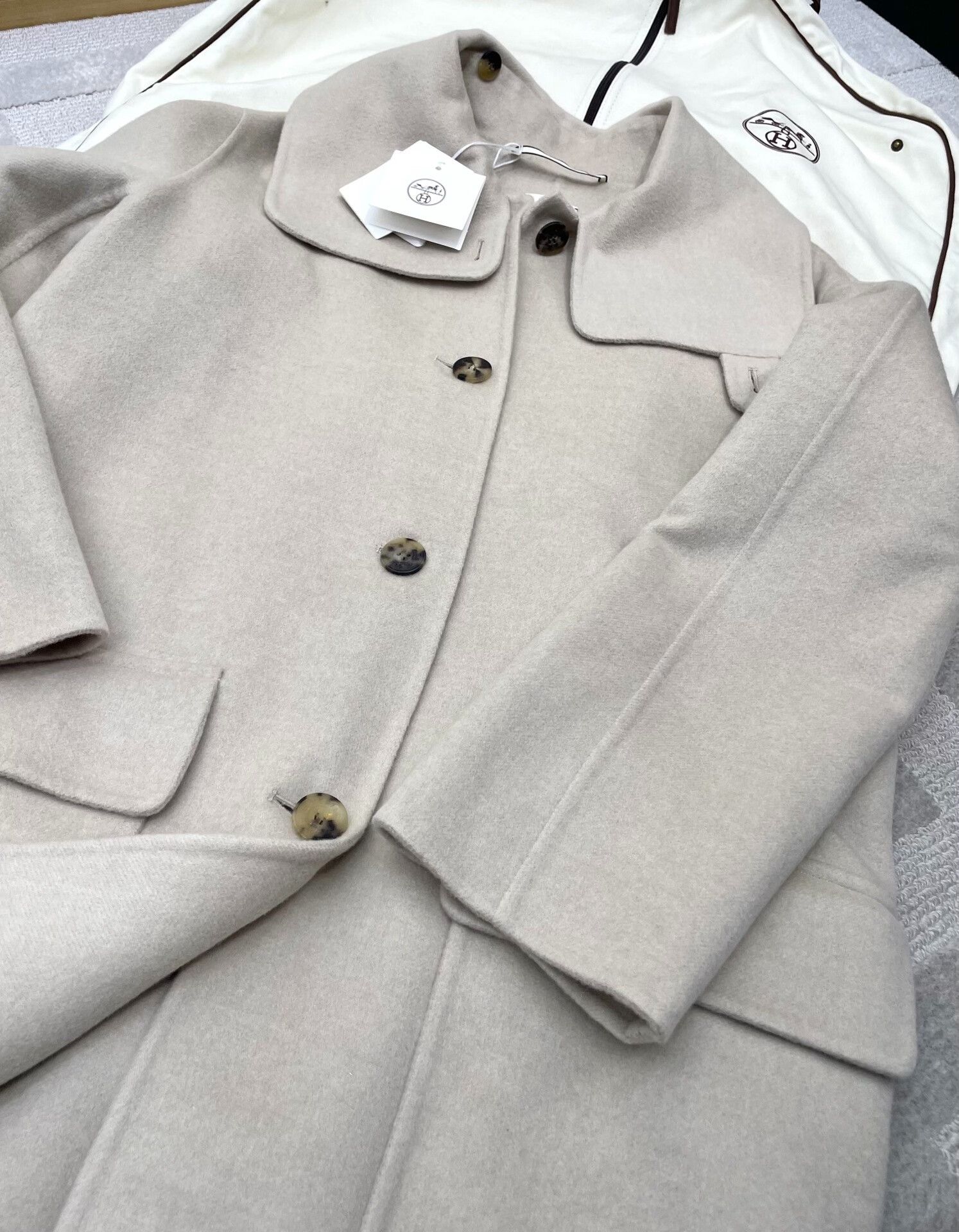 Hermes Hermes Big Pocket Cashmere Coat Size S / US 4 / IT 40 - 7 Thumbnail