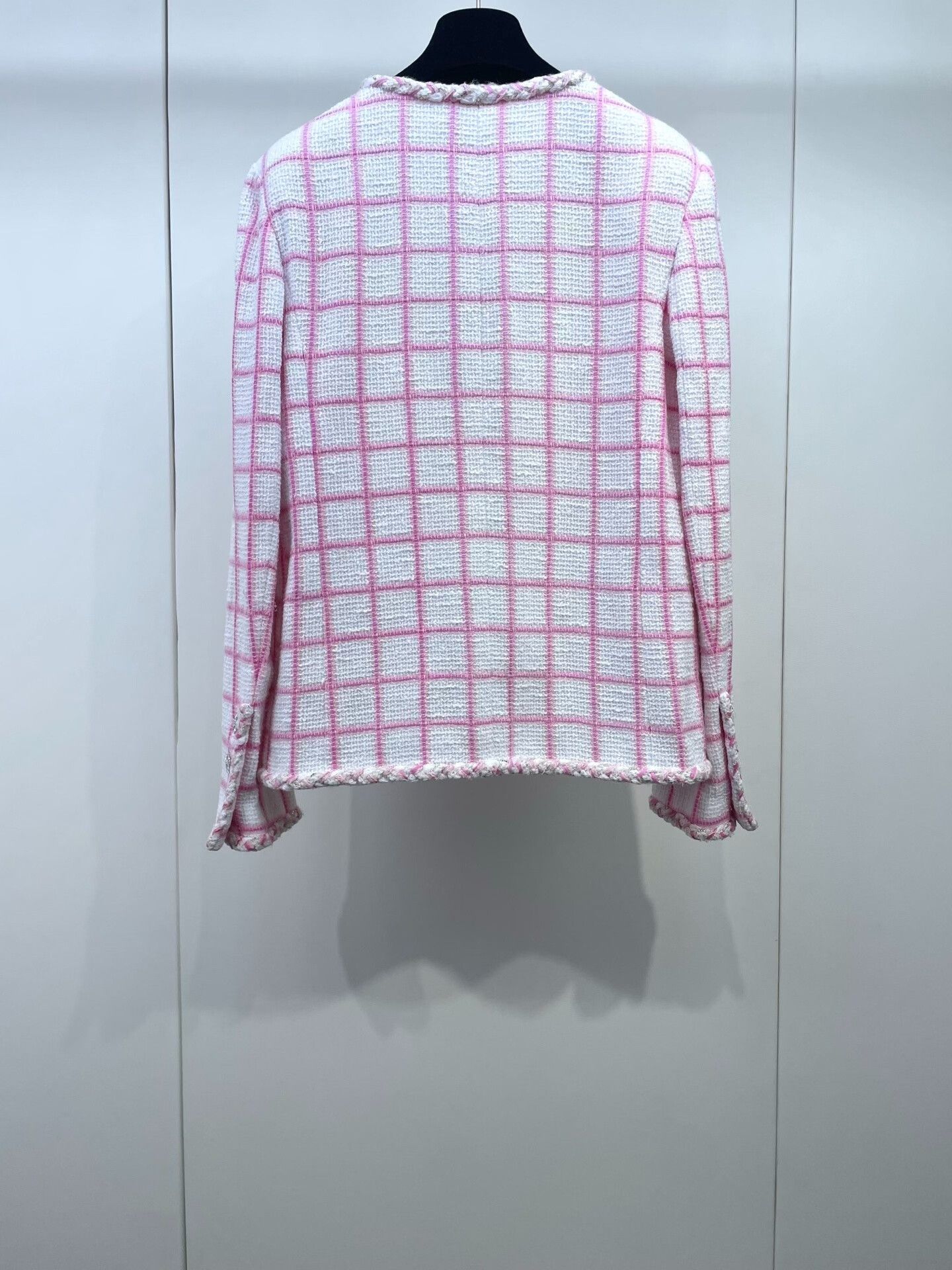 Chanel Chanel 23C Pink White Plaid Diamond Coat Size S / US 4 / IT 40 - 2 Thumbnail