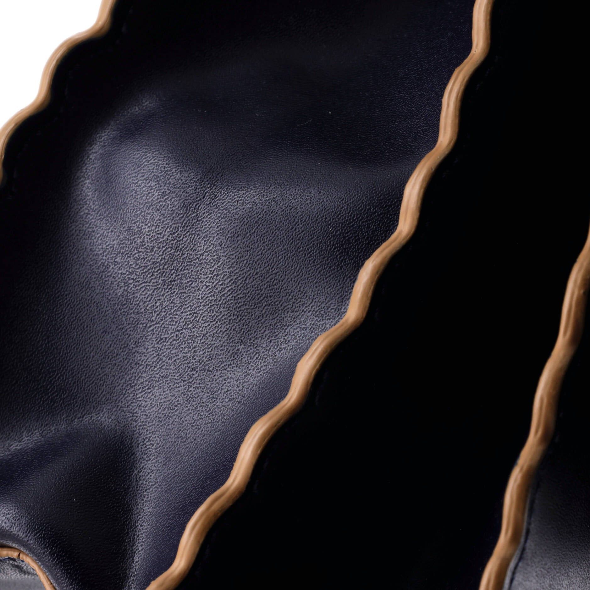 Fendi Kan I Bag Size ONE SIZE - 6 Thumbnail