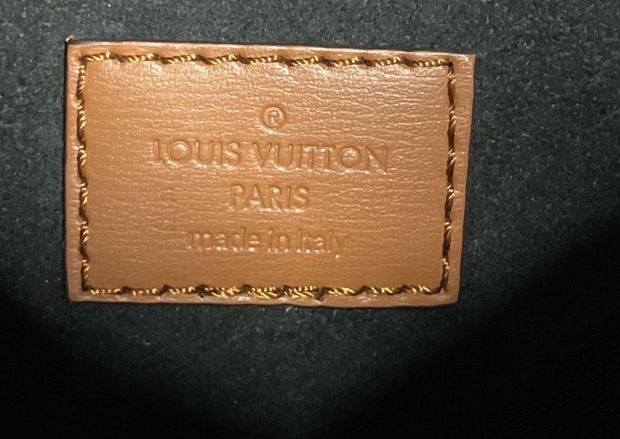 Louis Vuitton Dauphine Shoulder Bag Size ONE SIZE - 7 Thumbnail