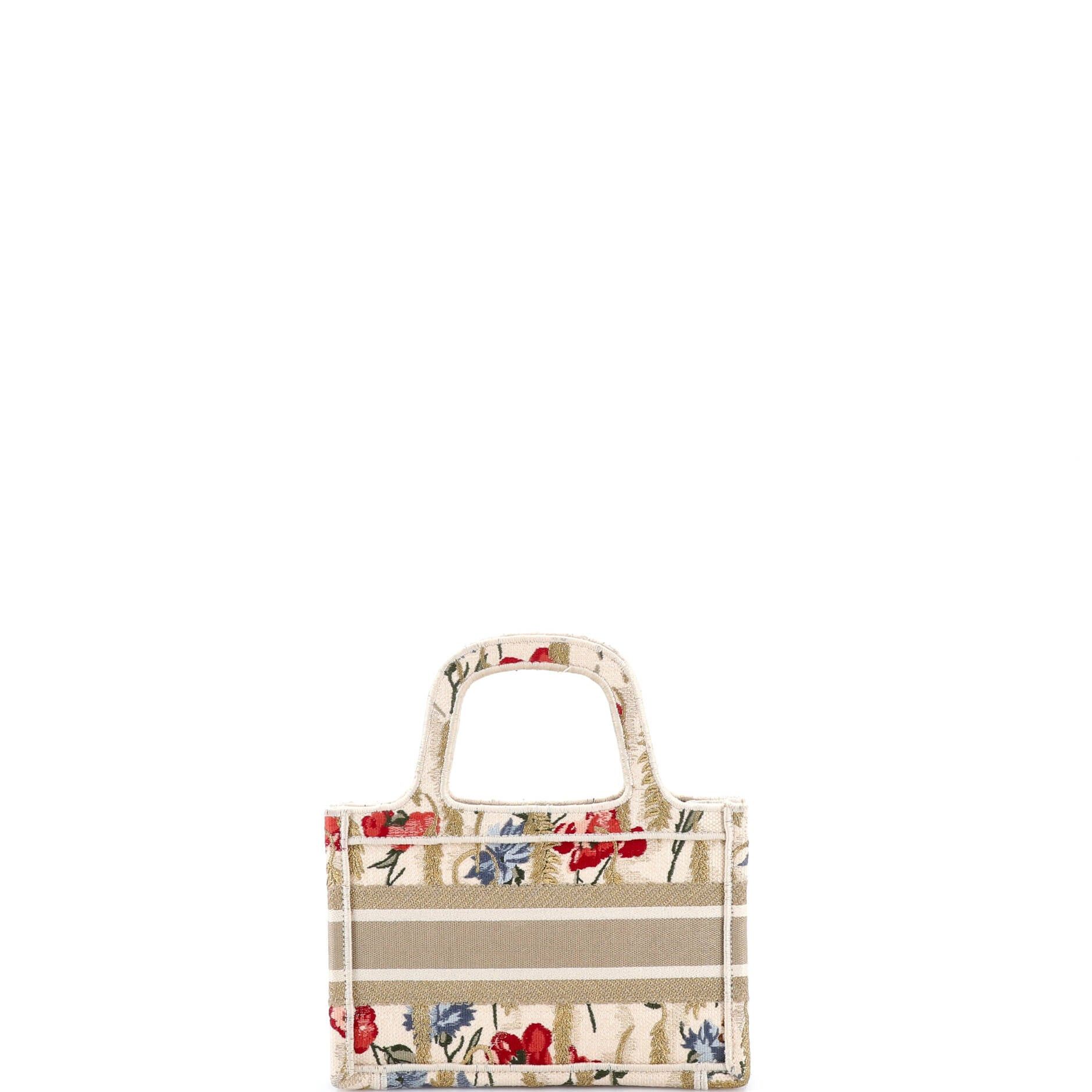 Dior Book Tote Size ONE SIZE - 3 Thumbnail