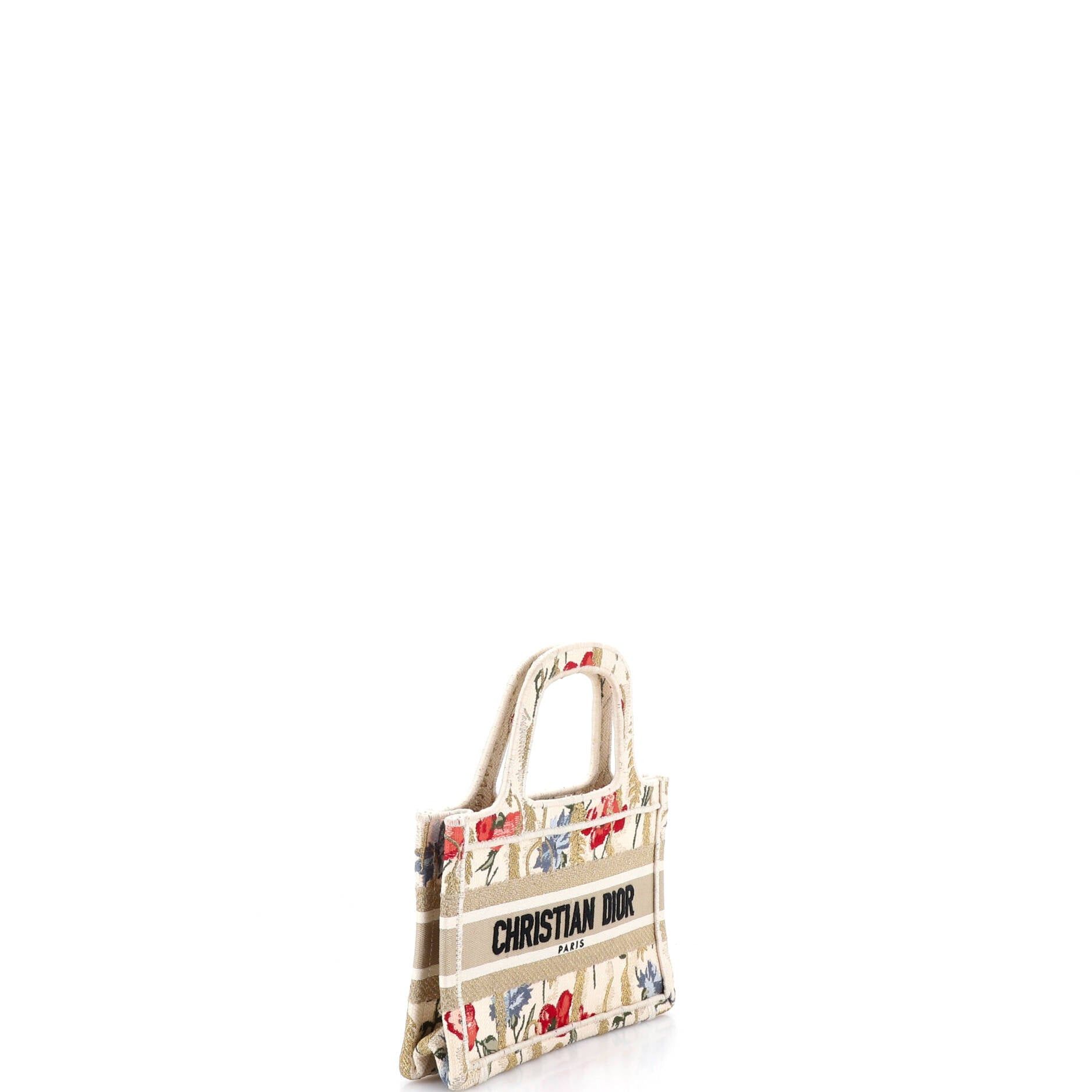 Dior Book Tote Size ONE SIZE - 2 Thumbnail