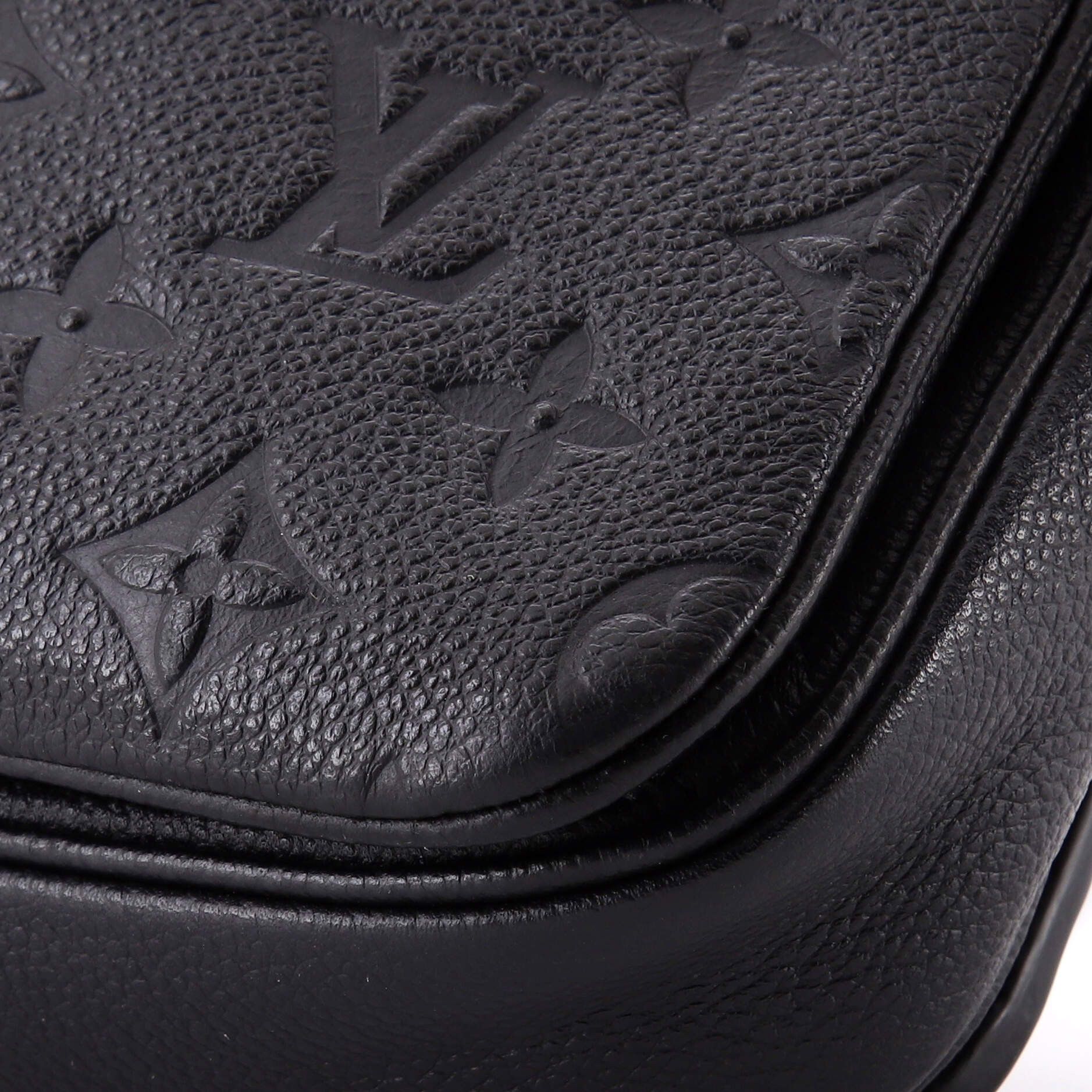 Louis Vuitton Pochette Metis Size ONE SIZE - 6 Thumbnail