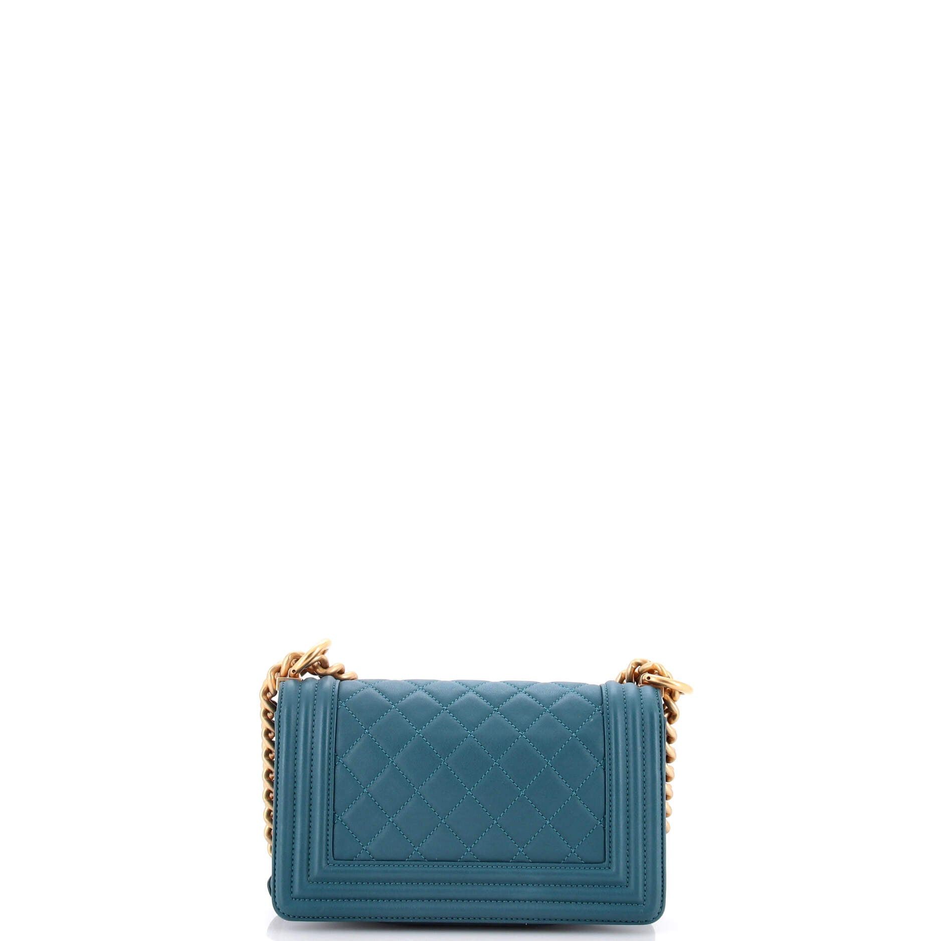 Chanel Boy Flap Bag Size ONE SIZE - 4 Thumbnail