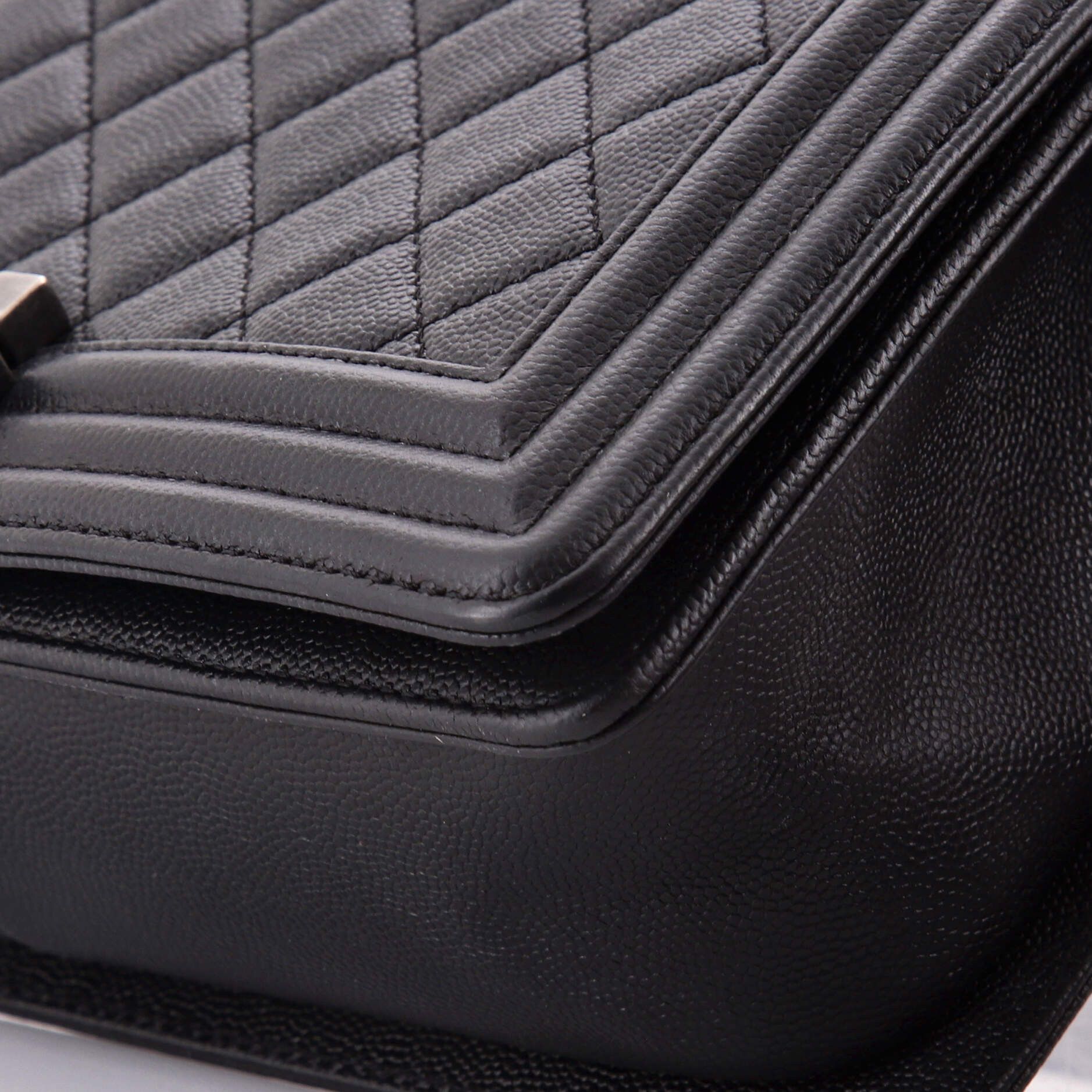 Chanel Boy Flap Bag Size ONE SIZE - 6 Thumbnail