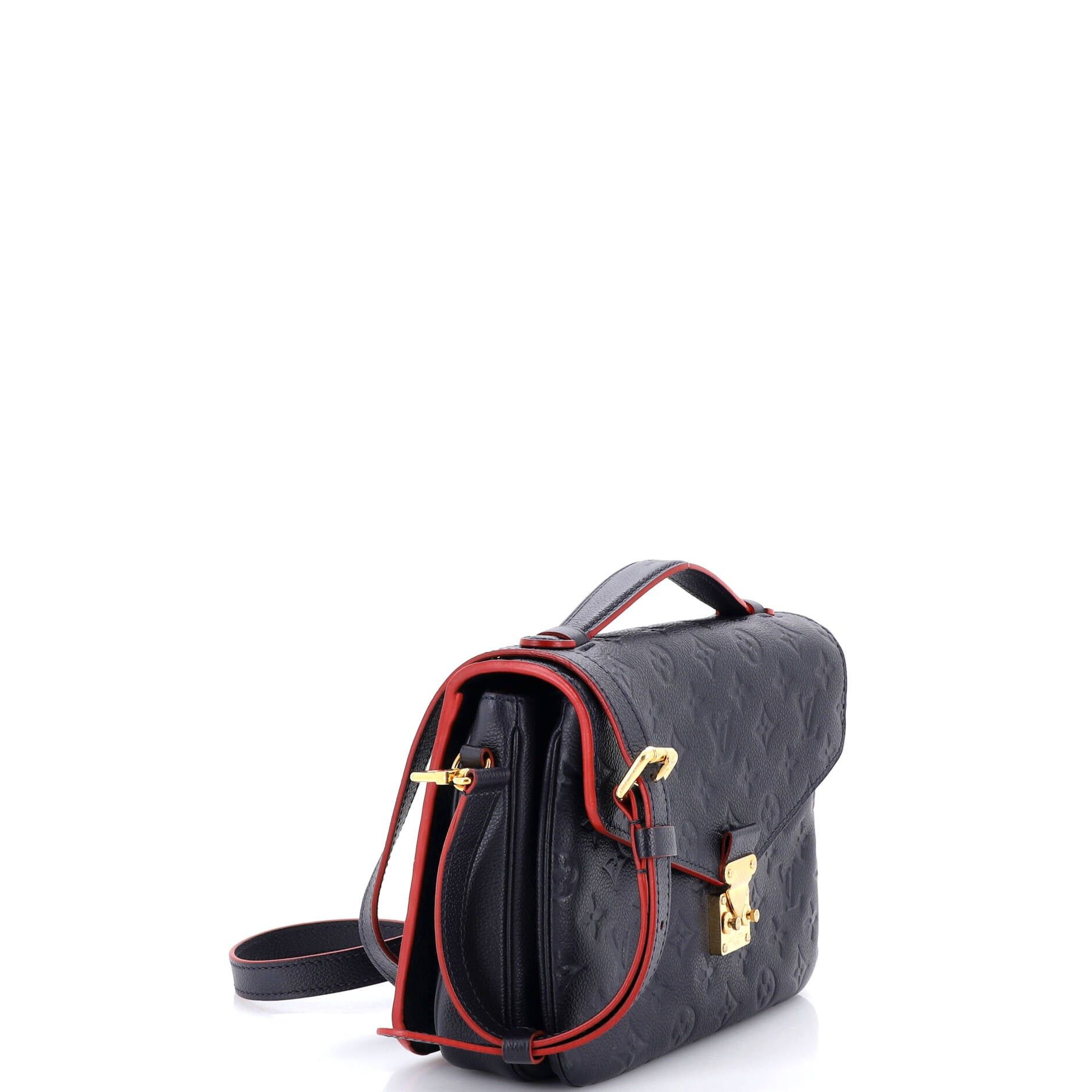 Louis Vuitton Pochette Metis Size ONE SIZE - 2 Thumbnail