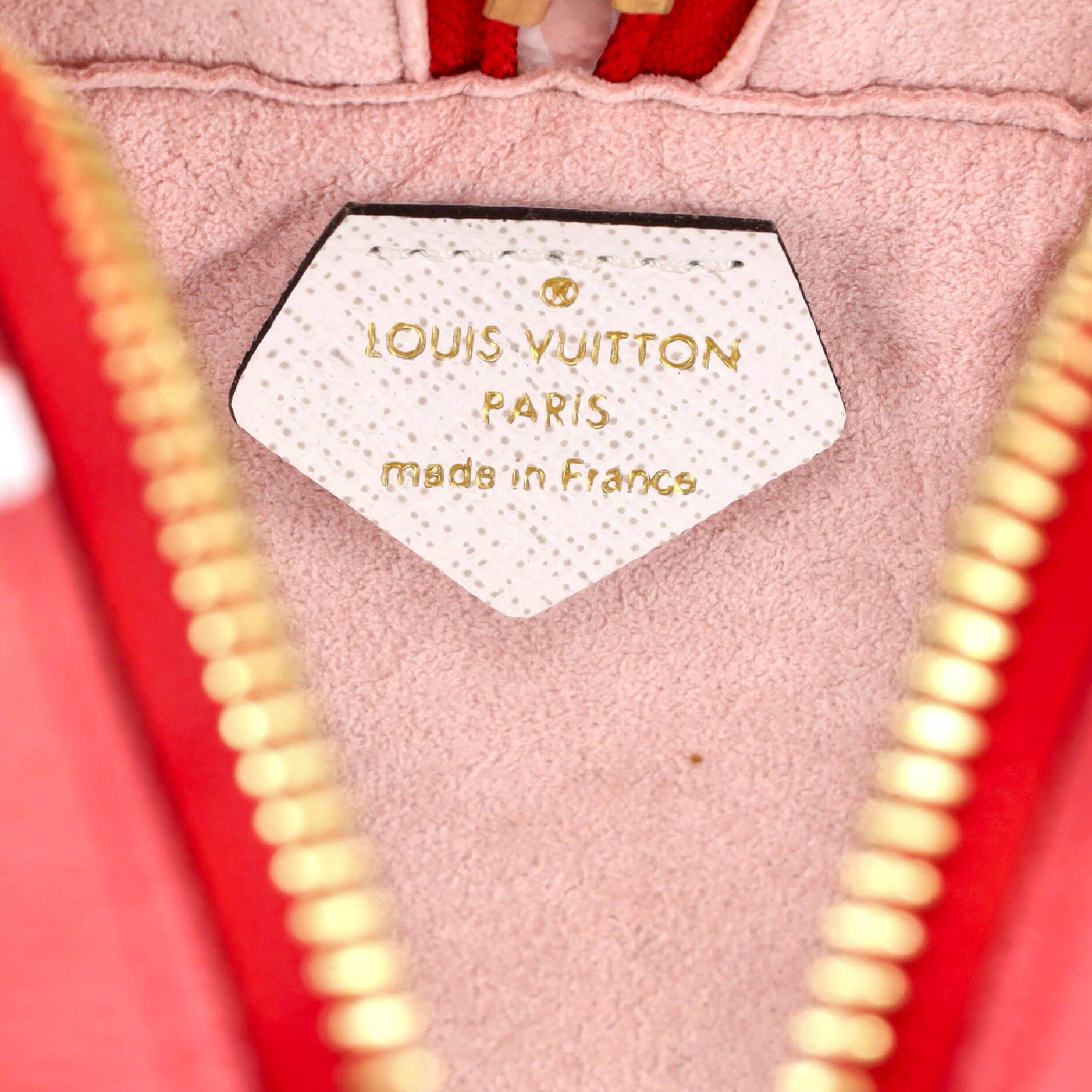 Louis Vuitton Beach Pouch Size ONE SIZE - 7 Thumbnail