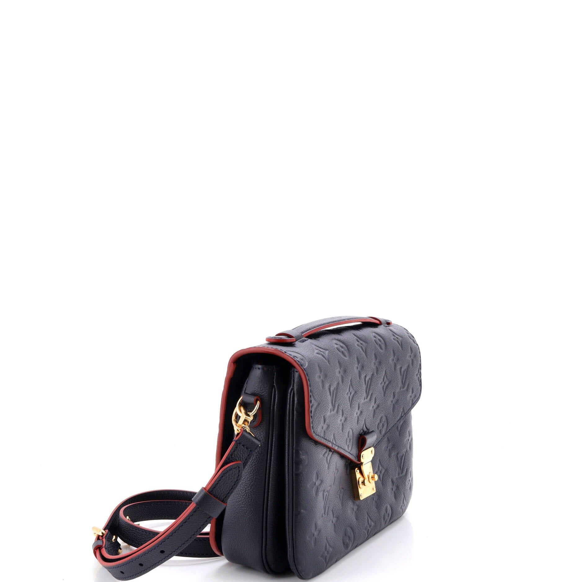 Louis Vuitton Pochette Metis Size ONE SIZE - 2 Thumbnail