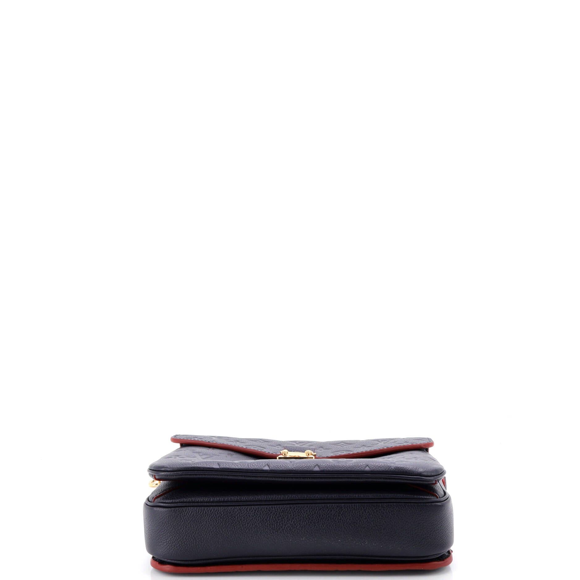Louis Vuitton Pochette Metis Size ONE SIZE - 4 Thumbnail