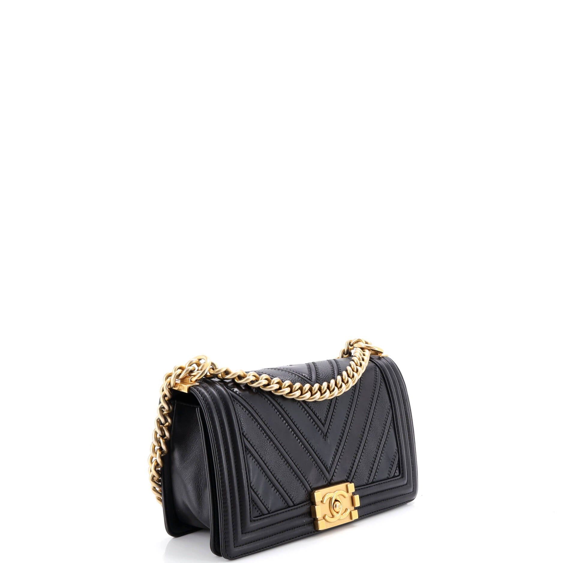 Chanel Boy Flap Bag Size ONE SIZE - 2 Thumbnail