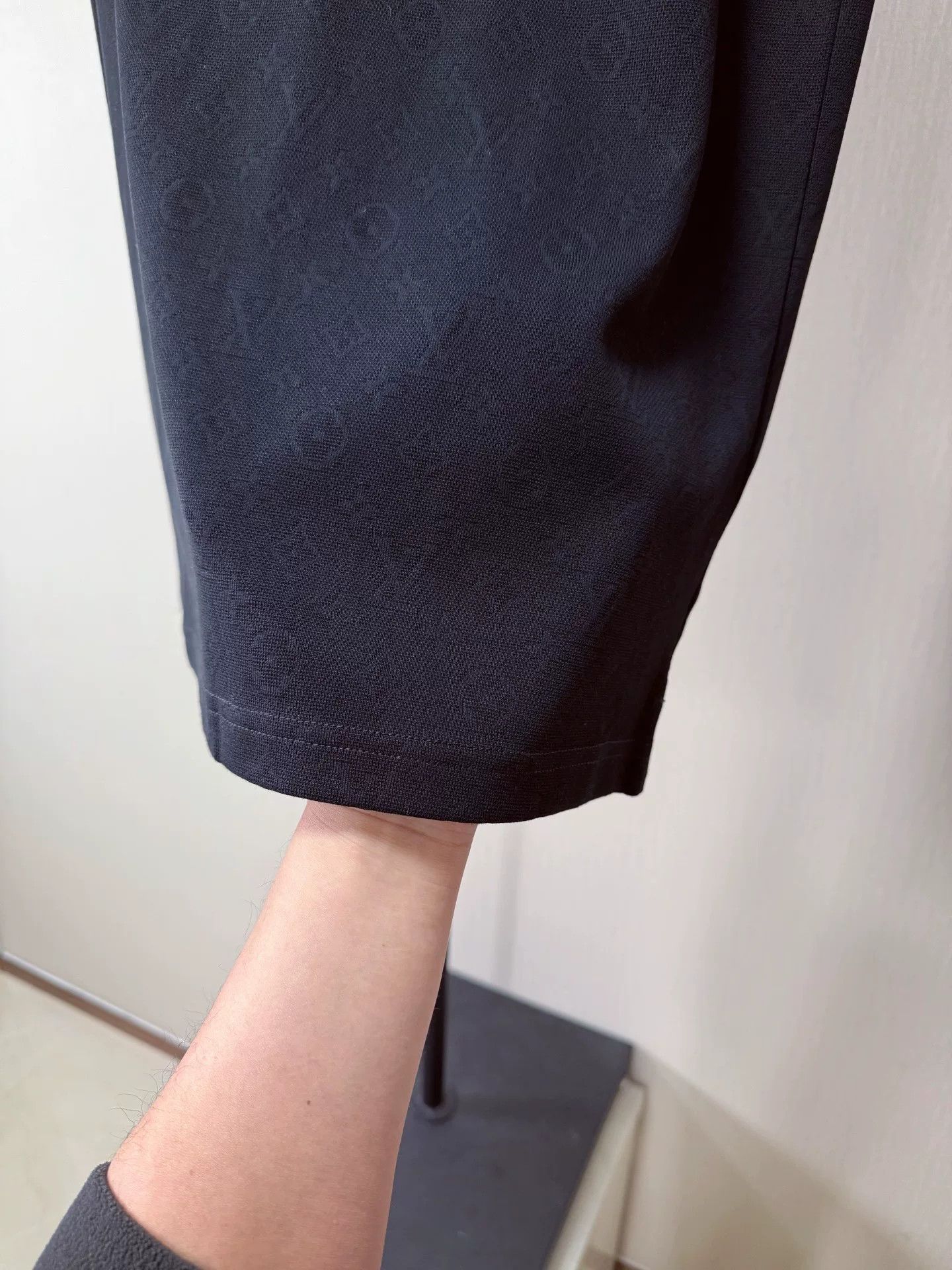 Louis Vuitton Louis Vuitton Black Short-Sleeve Polo Size US L / EU 52-54 / 3 - 3 Thumbnail