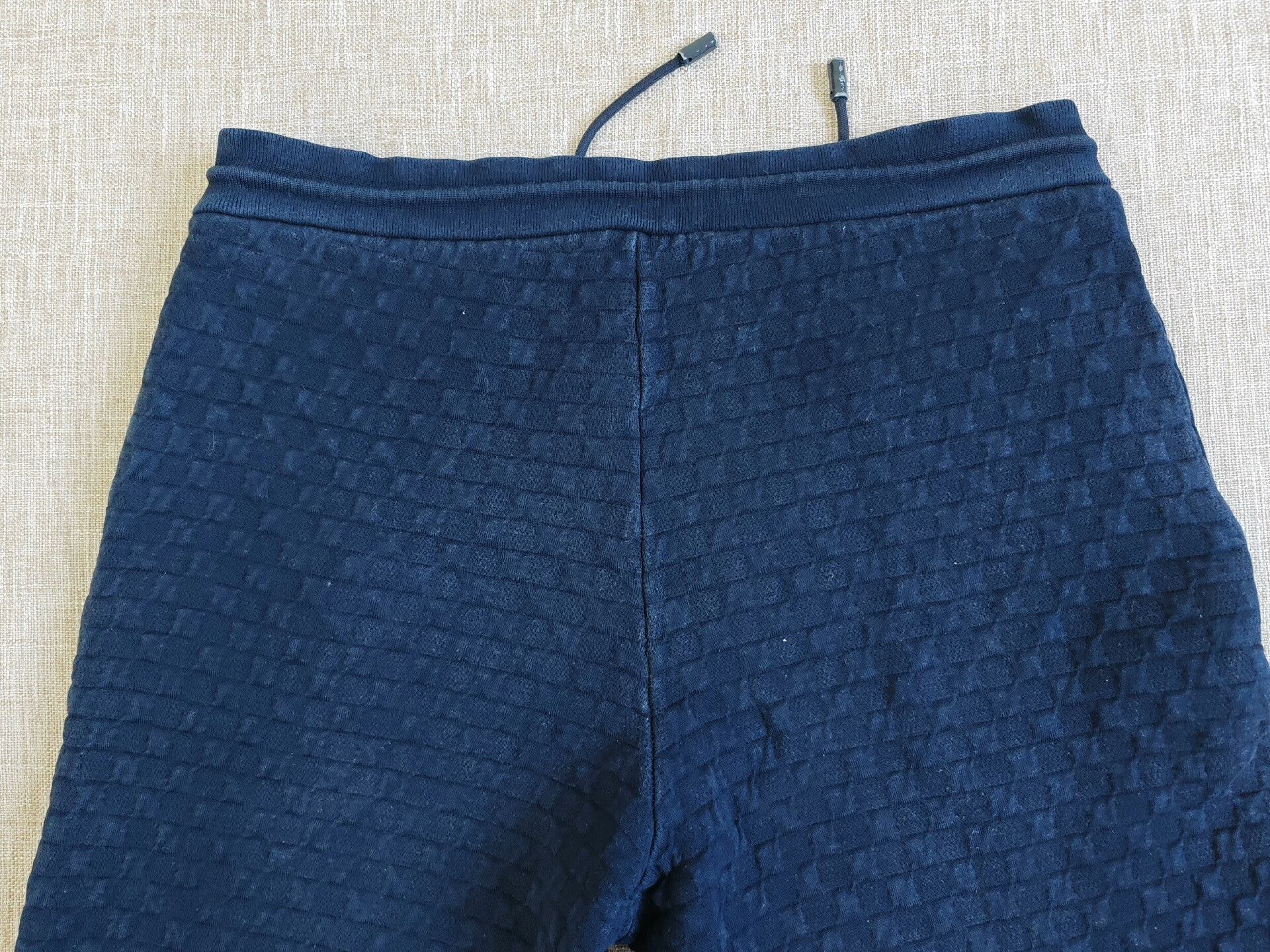 Louis Vuitton Louis Vuitton Men's Checkered Embossed Shorts Size US 32 / EU 48 - 8 Thumbnail