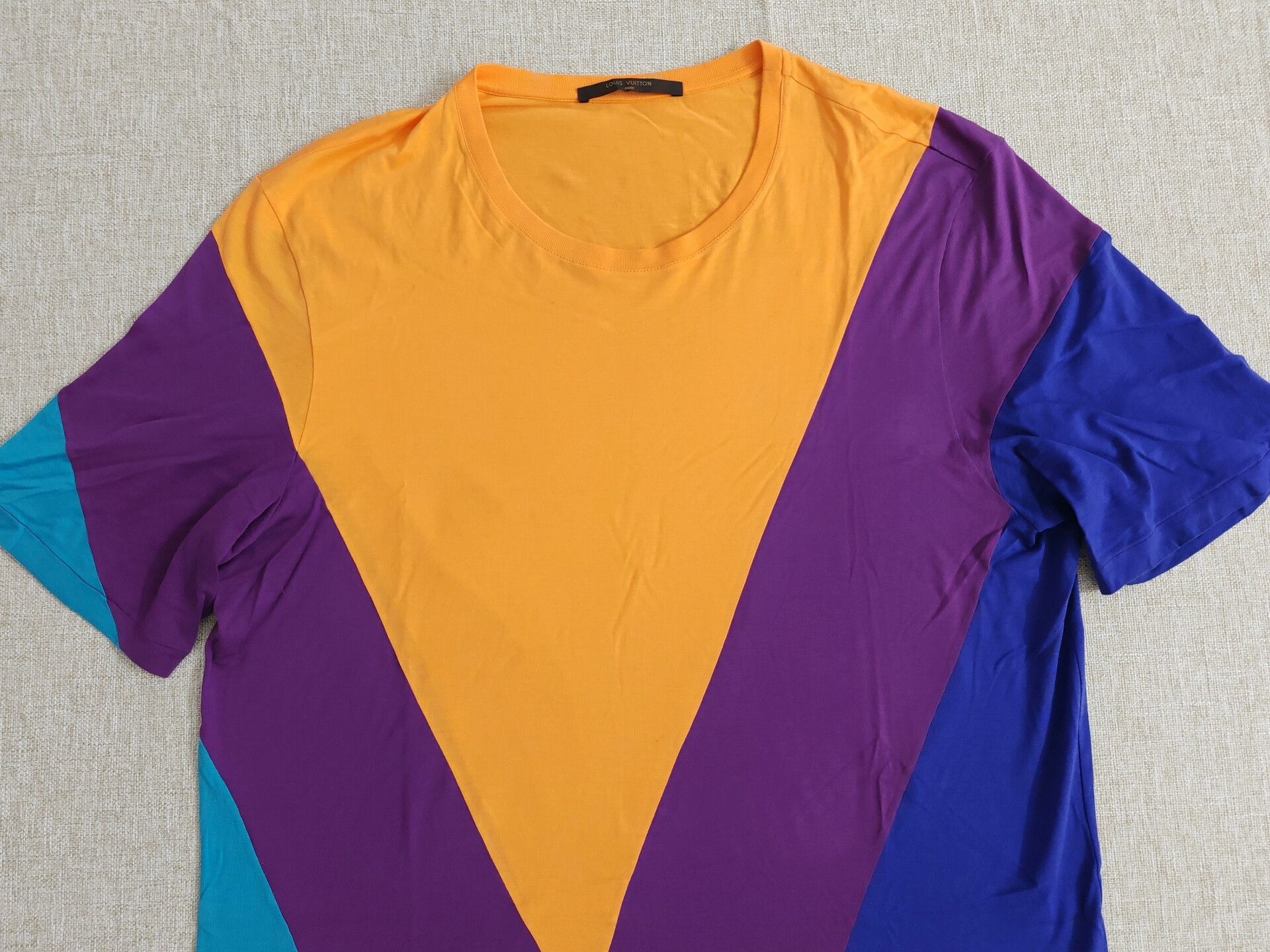 Louis Vuitton Louis Vuitton Men's Short-Sleeve T-Shirt Size US XXL / EU 58 / 5 - 2 Thumbnail