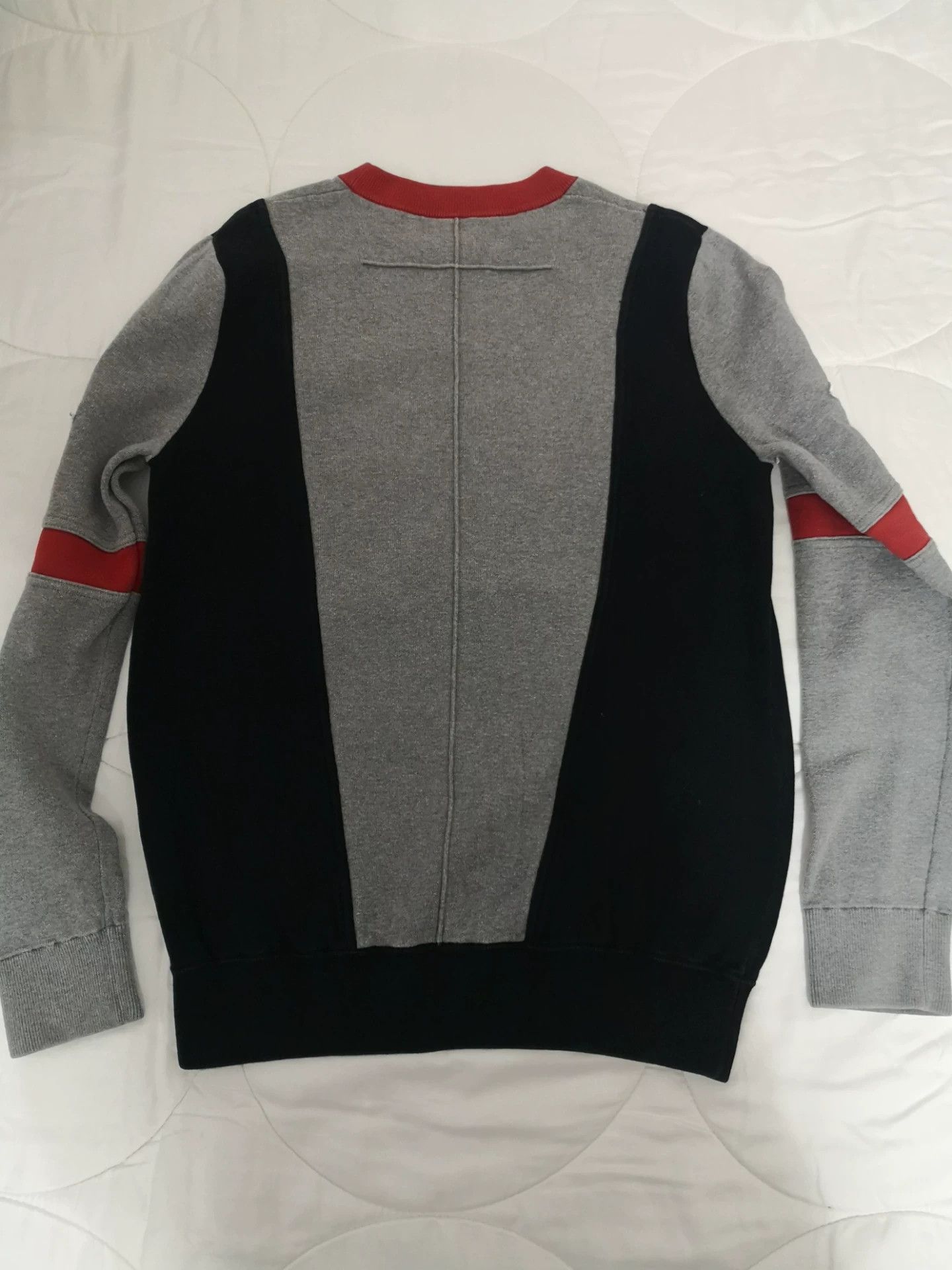 Givenchy Givenchy Star Embroidered Sweatshirt Size US S / EU 44-46 / 1 - 7 Thumbnail