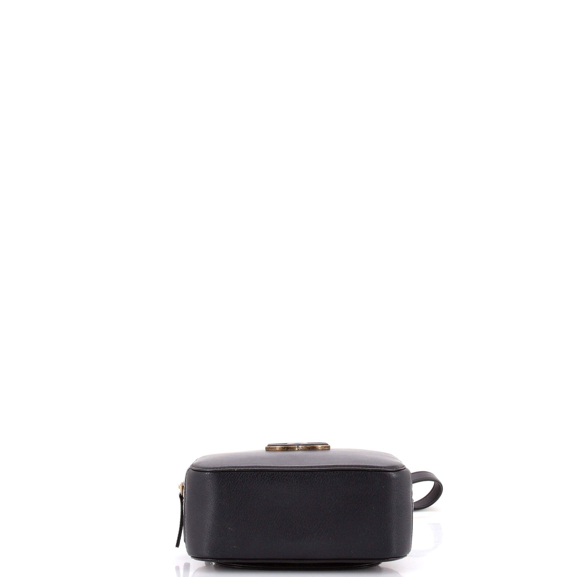 Chanel Coco Curve Vanity Case Size ONE SIZE - 5 Thumbnail