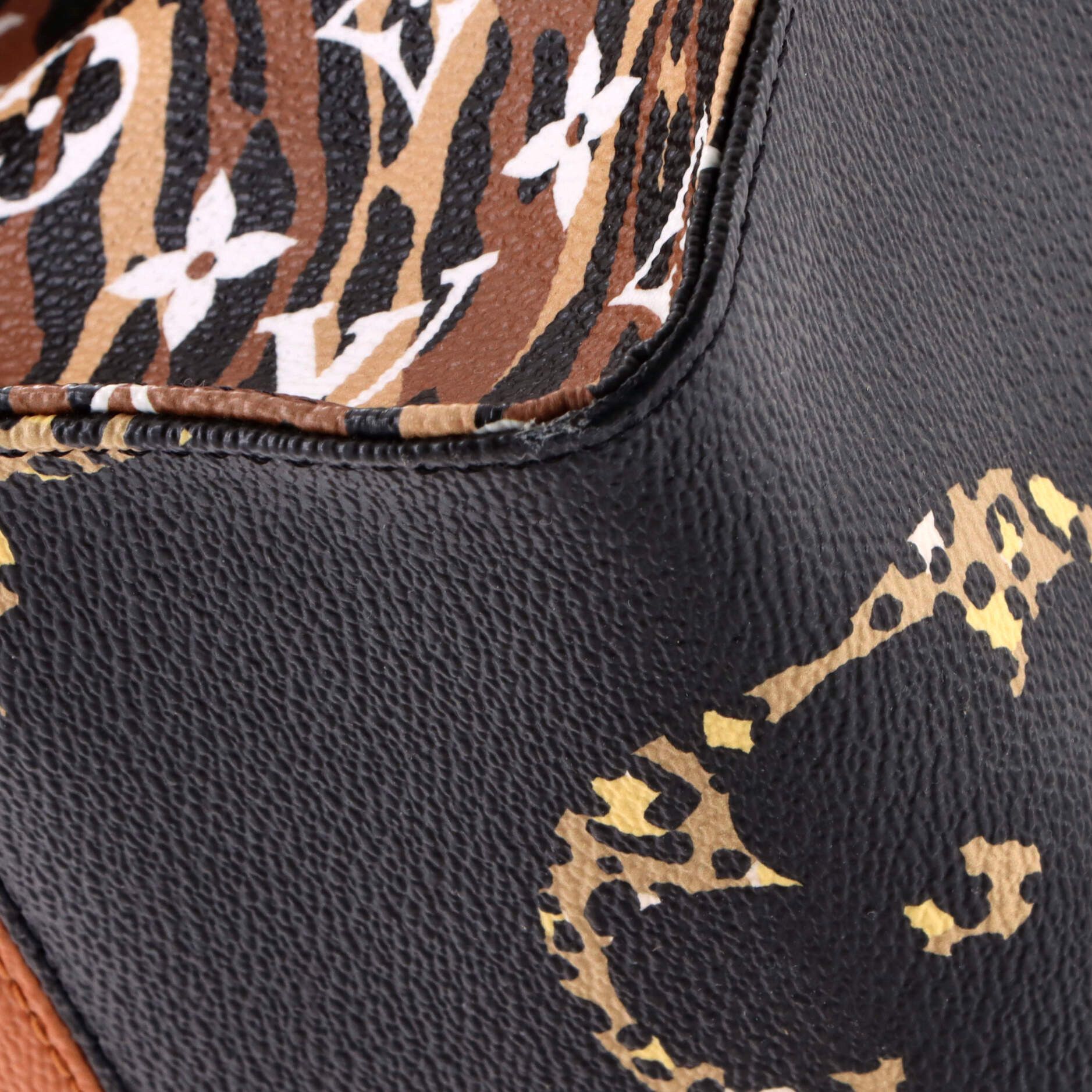 Louis Vuitton OnTheGo Tote Size ONE SIZE - 6 Thumbnail