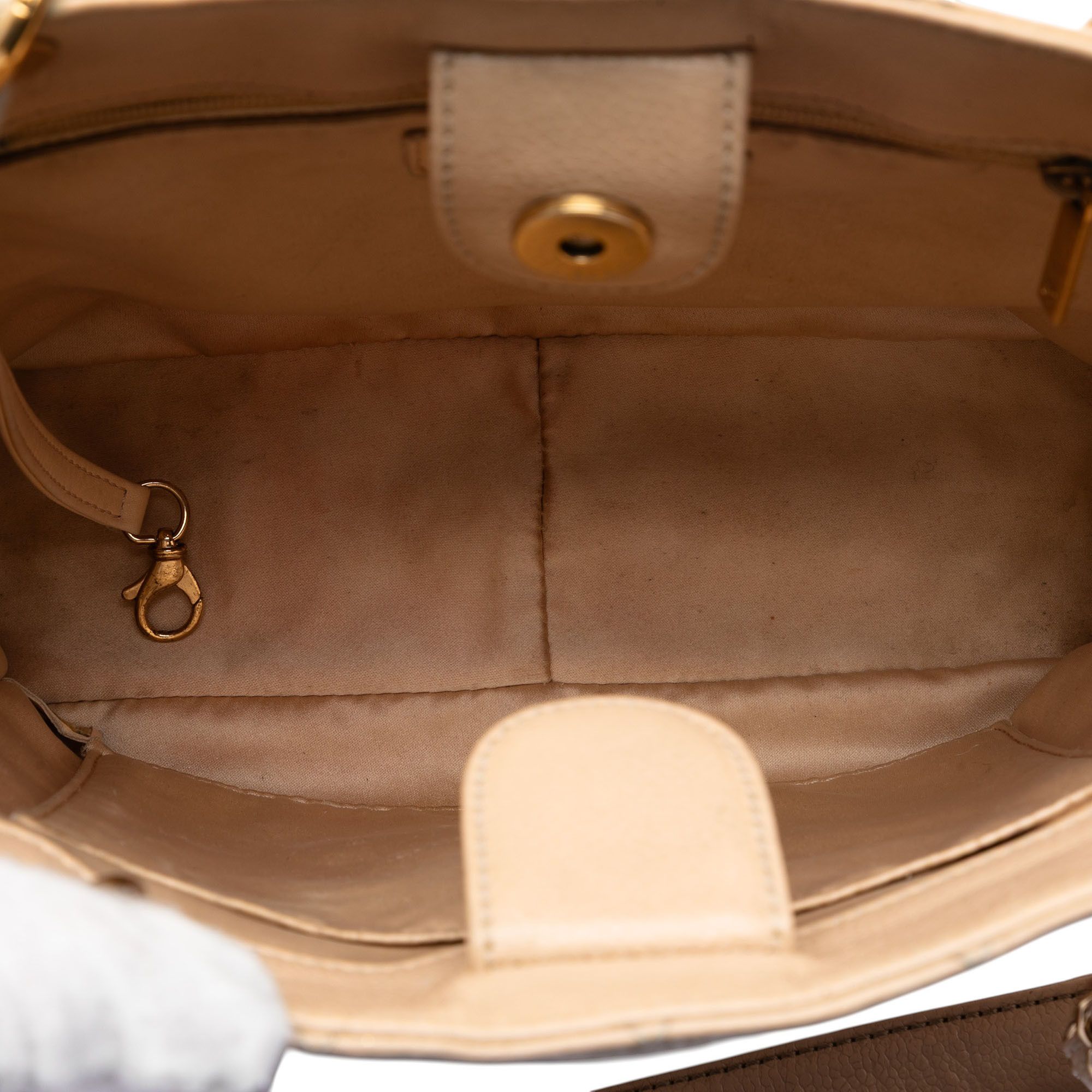 Chanel Chanel Caviar Petite Shopping Tote Size ONE SIZE - 4 Thumbnail