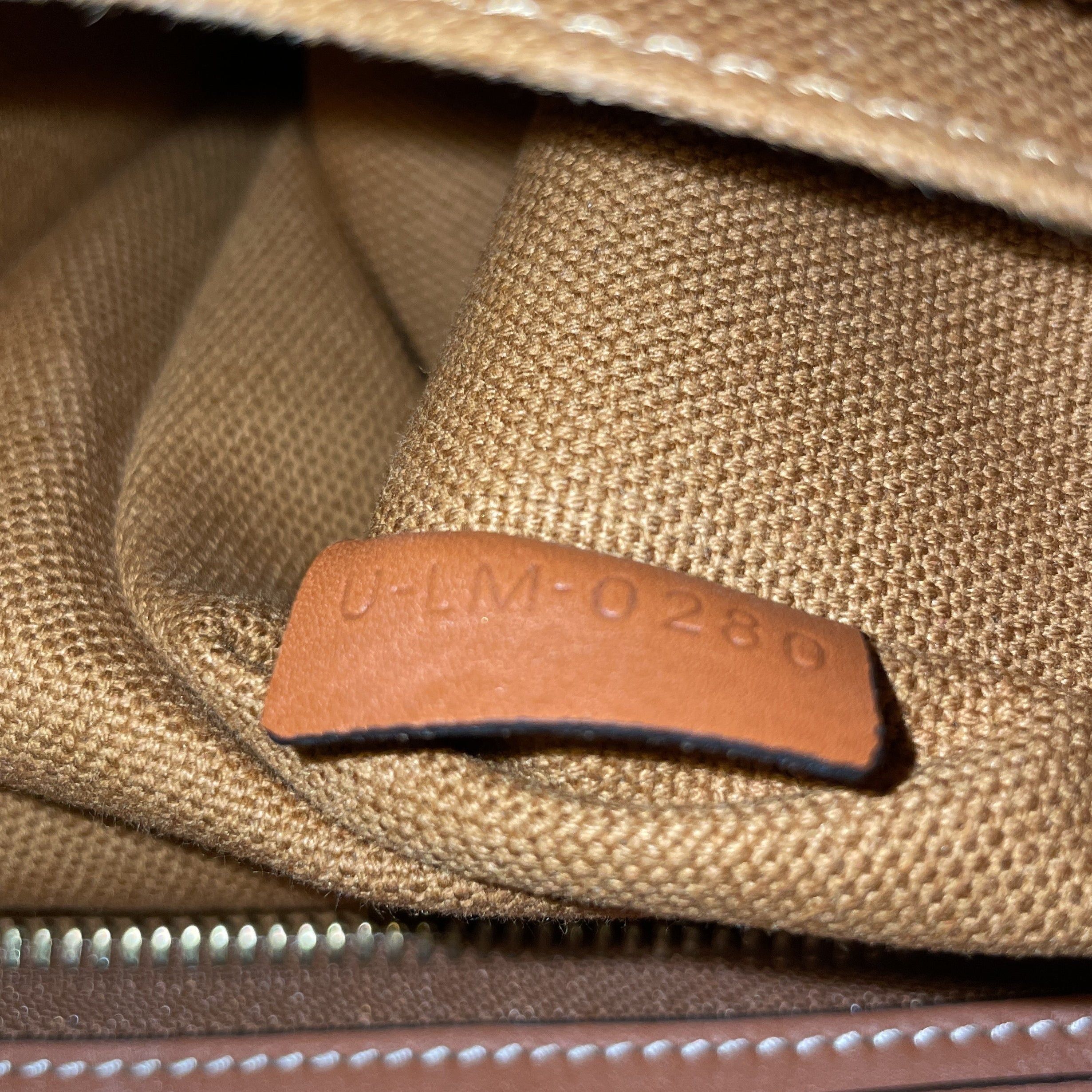 Celine Vertical Cabas Tote Size ONE SIZE - 7 Thumbnail