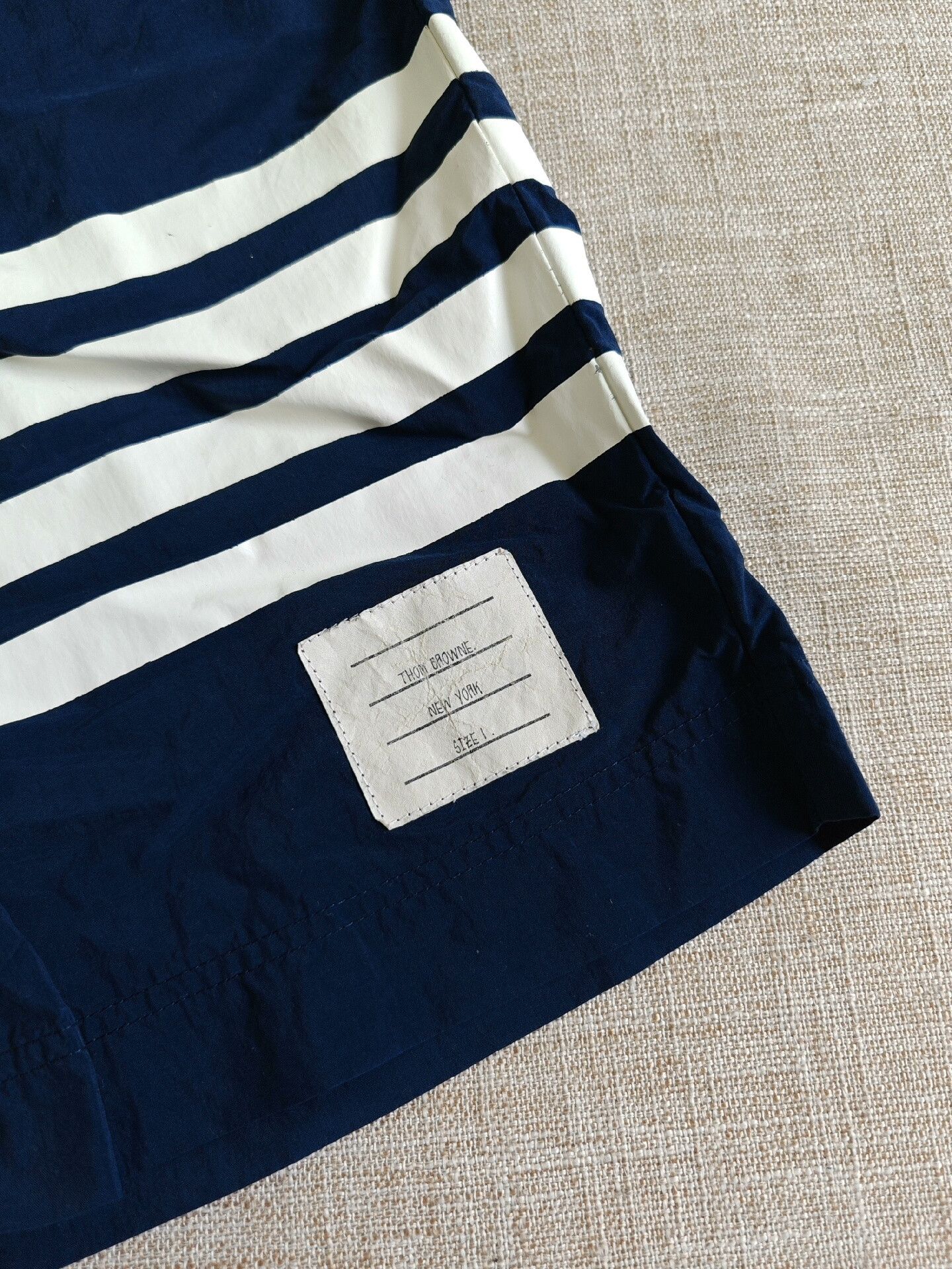 Thom Browne Thom Browne Men's Four-Stripe Shorts Size US 31 - 4 Thumbnail