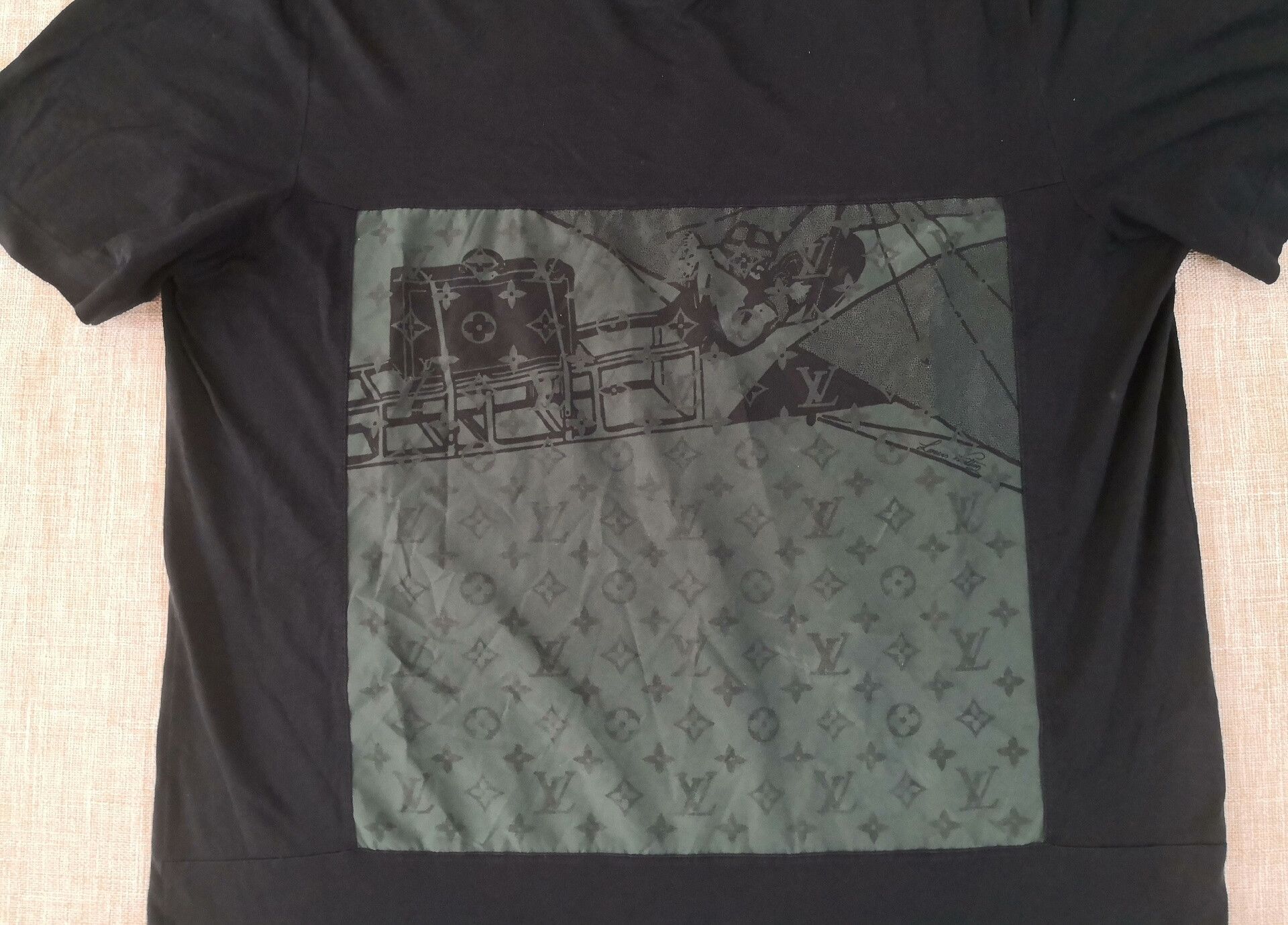 Louis Vuitton Louis Vuitton Men's Short Sleeve T-Shirt Size US L / EU 52-54 / 3 - 3 Thumbnail