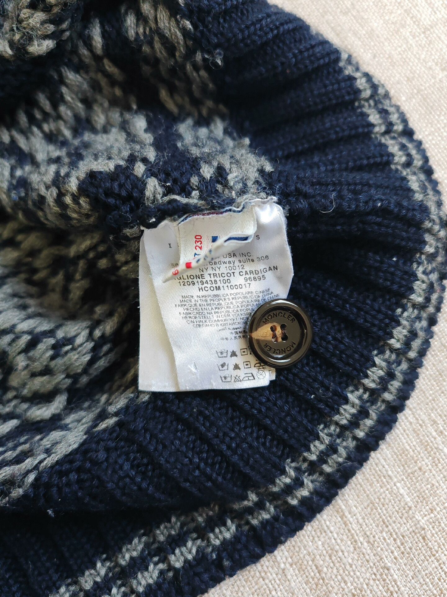 Moncler Moncler Men's Knit Cardigan Sweater Size US M / EU 48-50 / 2 - 5 Thumbnail